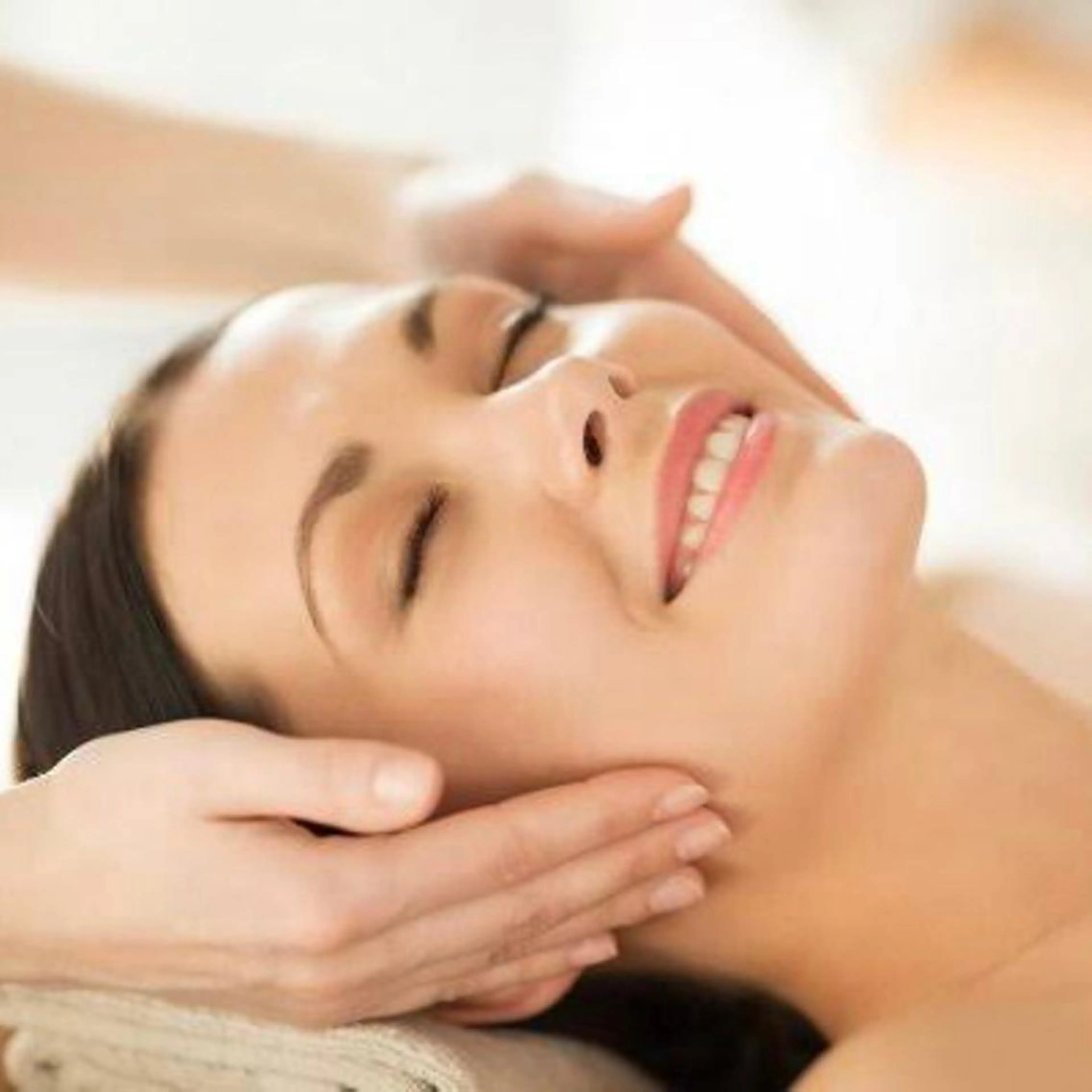 小顔矯正サロンLily所属・小顔矯正サロン Lilyのエステ・リラクイメージ