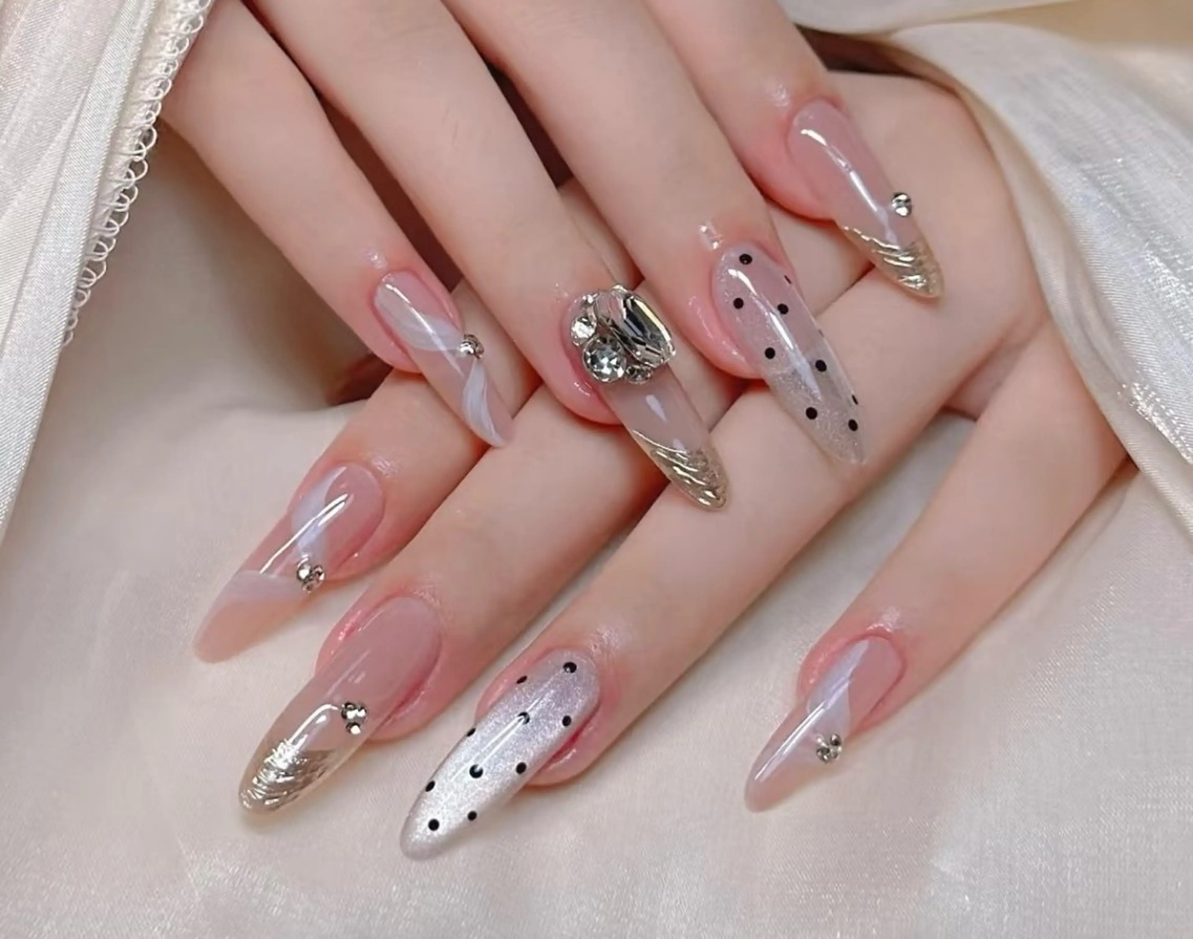 ネイル Pretty J （長さ出し専門店）のネイルデザイン