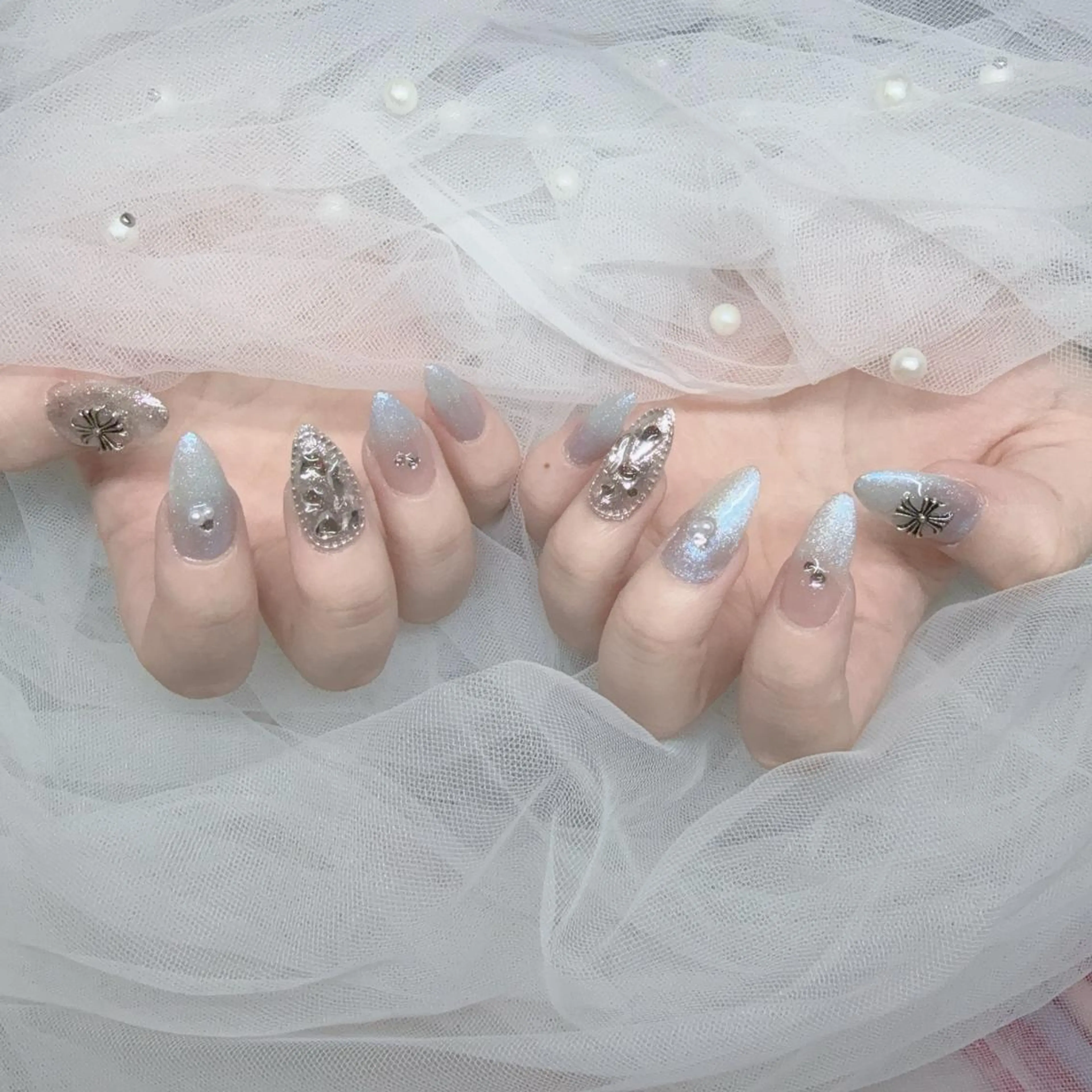 ネイル アートネイル 長さ出し フレンチネイル ジェルネイル マグネットネイル ハンドネイル ハンドケア The Nail & Eye Lashの眉毛・アイブロウイメージ