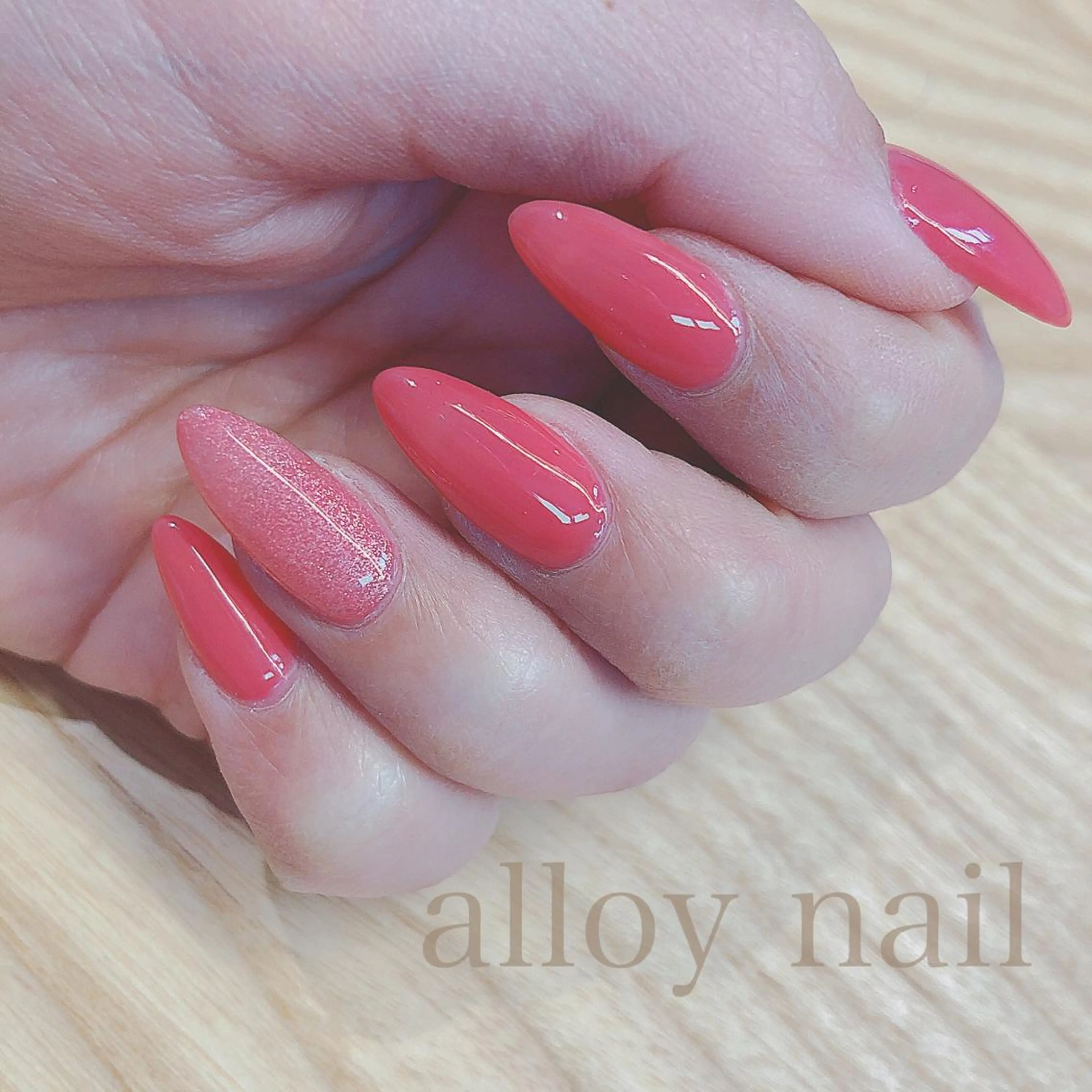 ネイル マツエク・マツパ ハンドネイル alloy nailのネイルデザイン