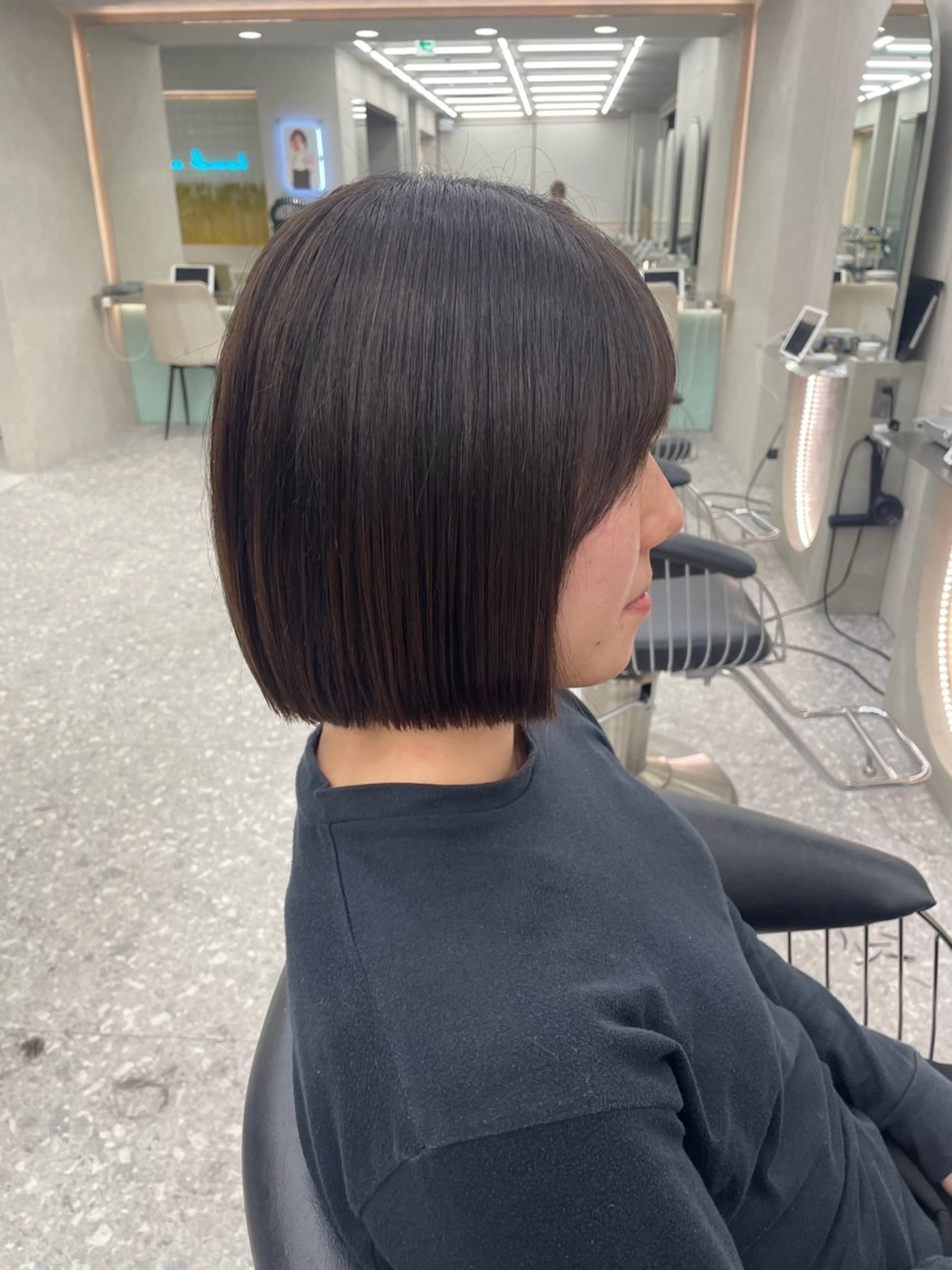 ショート 韓国ヘア/レイヤー Londエレンのヘアスタイル