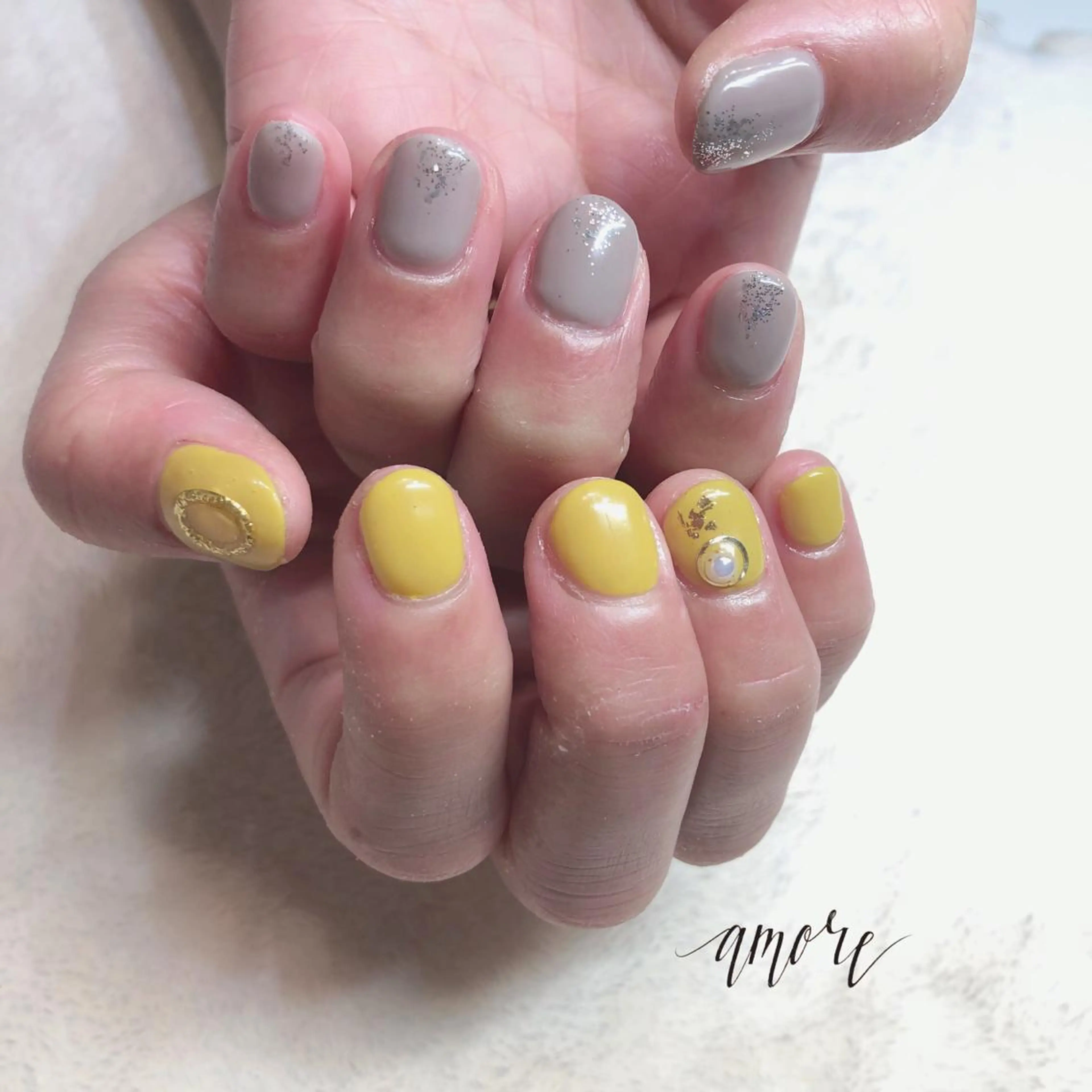 ネイル ジェルネイル ラメ(グリッター) ニュアンスネイル 春ネイル You kyehwaのネイルデザイン