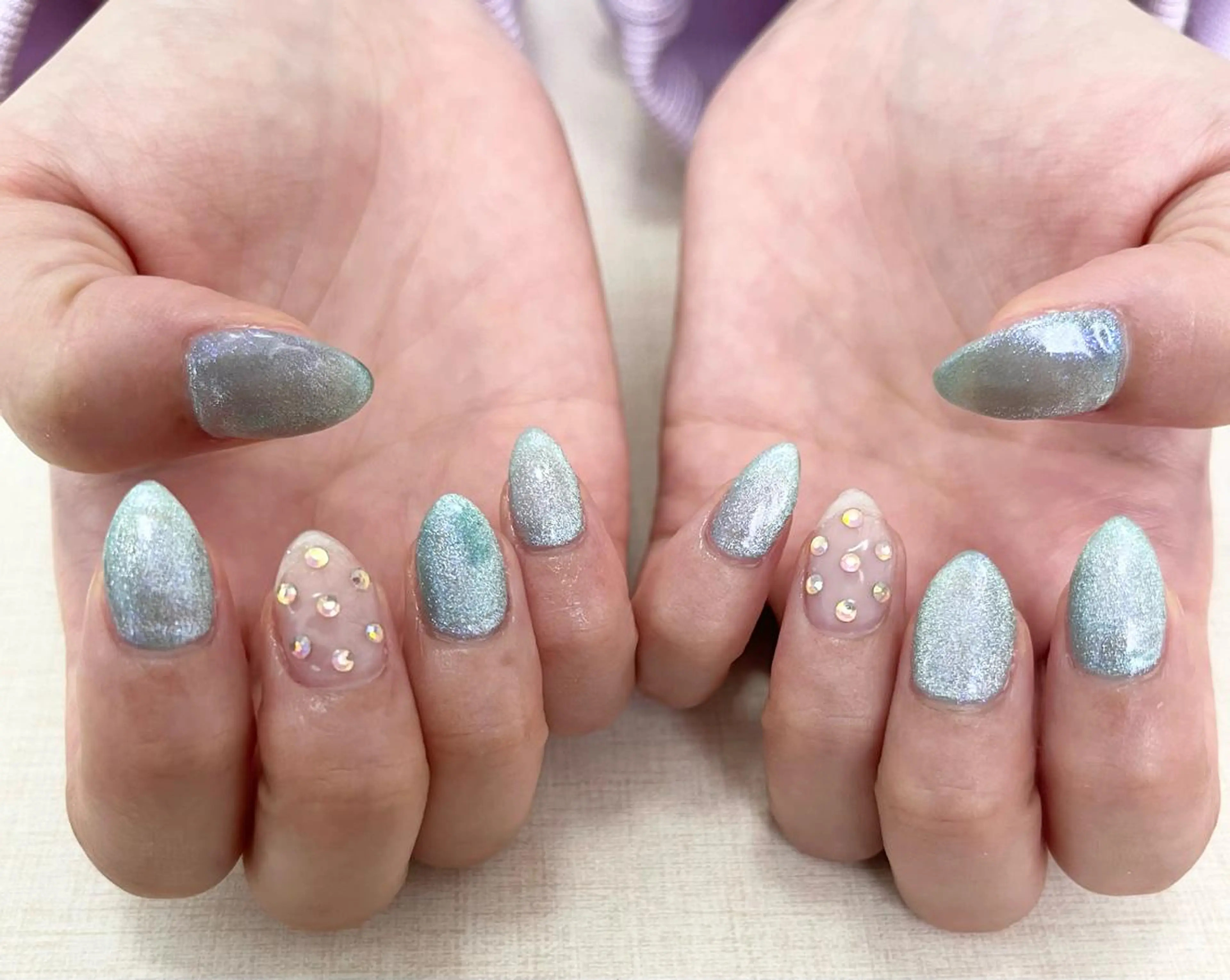 ネイル マグネットネイル ハンドネイル わたなべ さやかのネイルデザイン