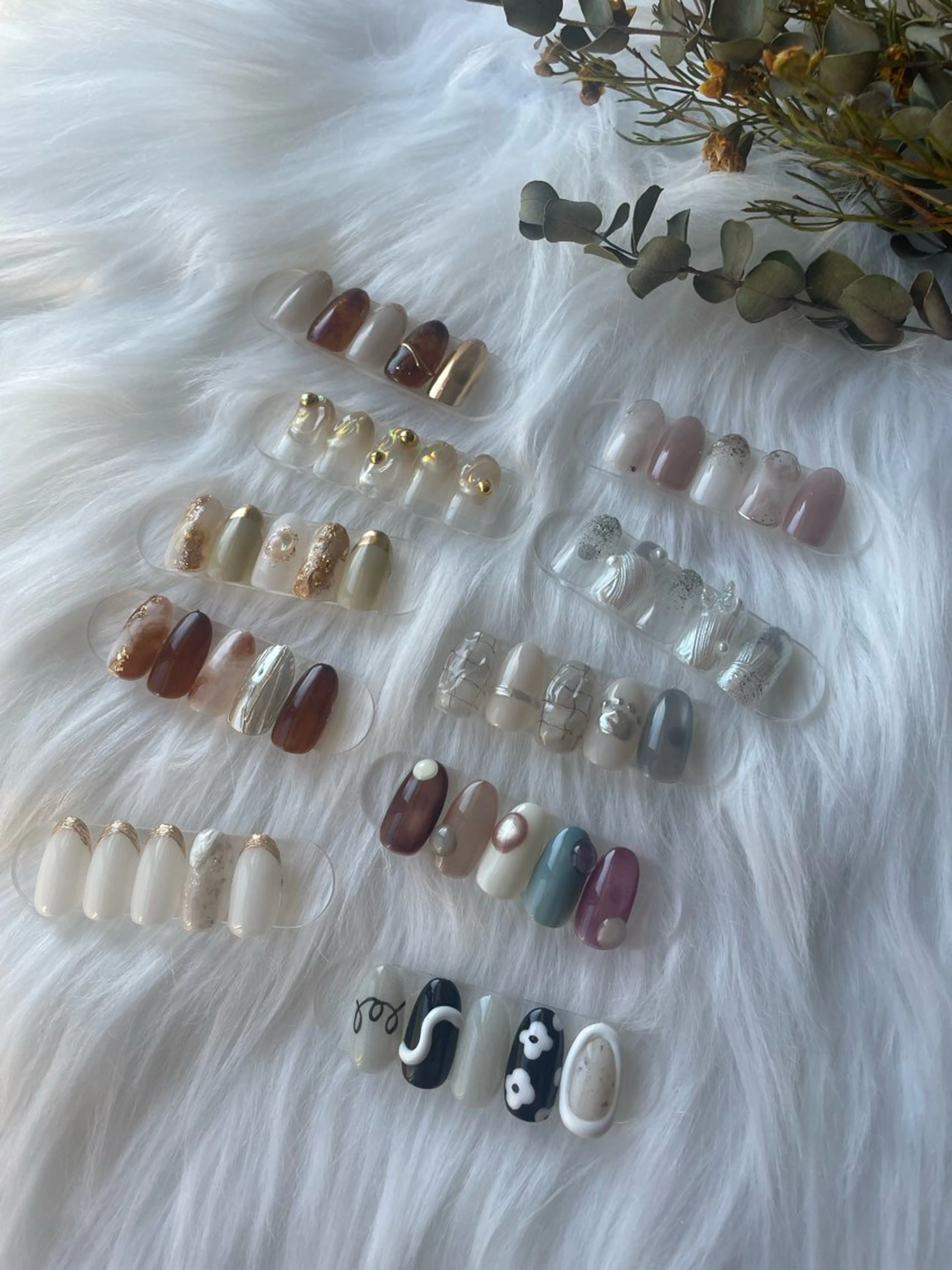 ネイル ブルー フレンチネイル キラキラネイル マグネットネイル ニュアンスネイル ハンドネイル timtam --sakiのネイルデザイン