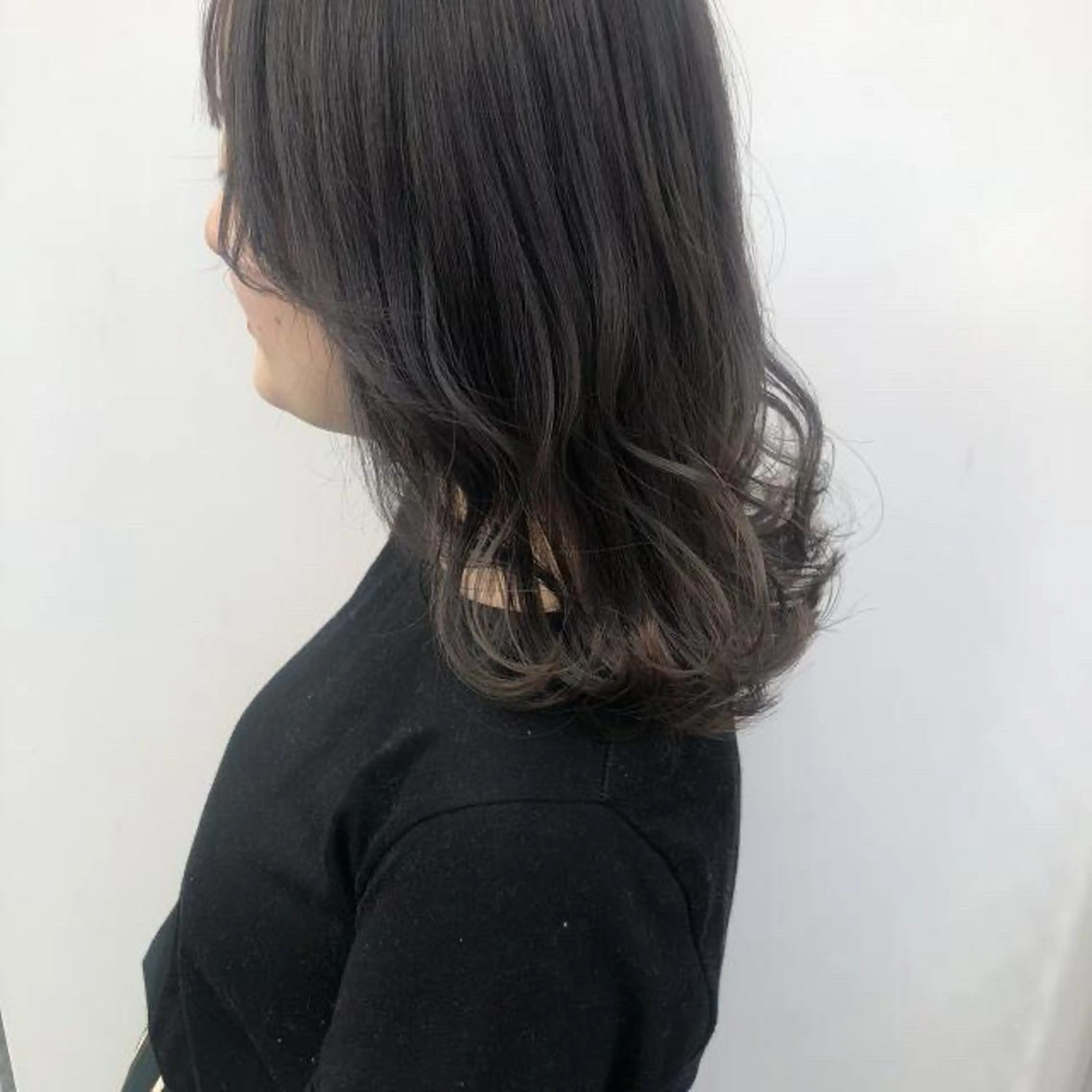 ミディアム Okamura Chisatoのヘアスタイル