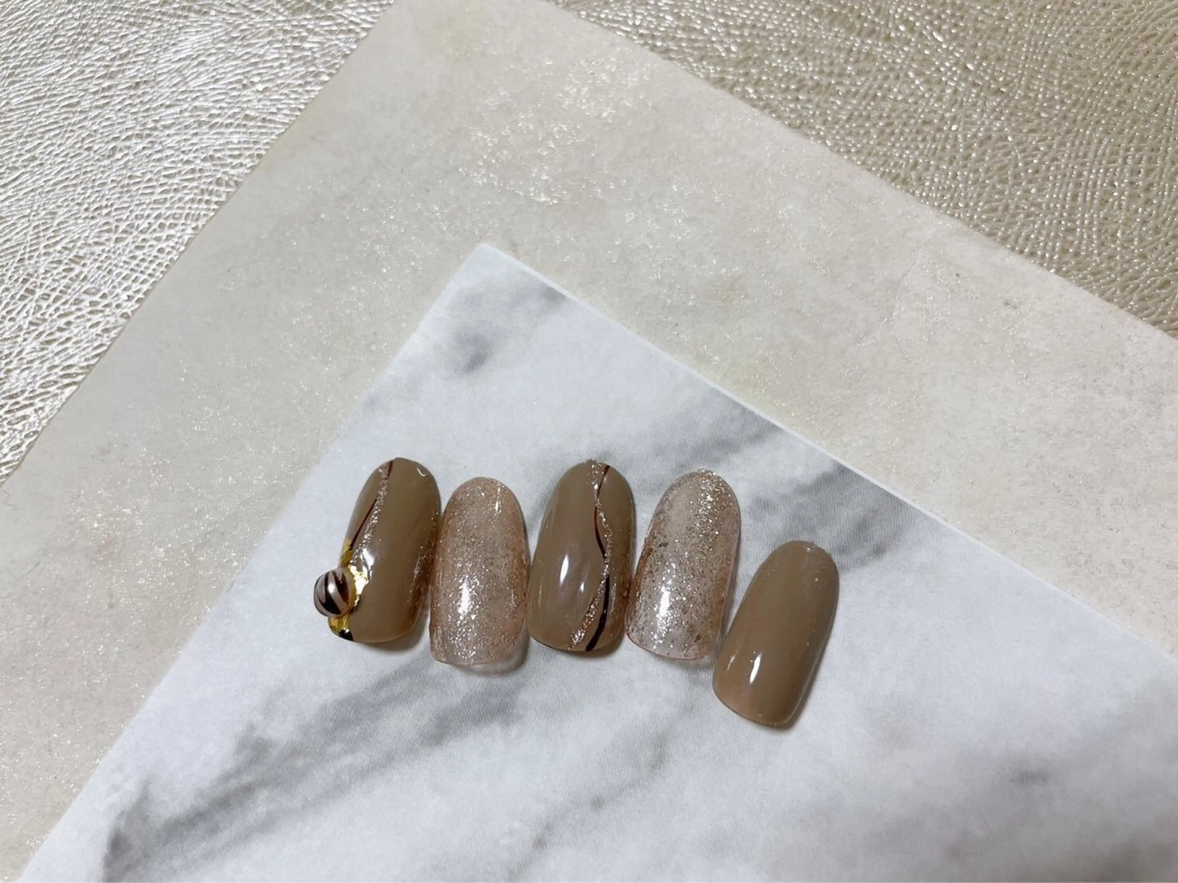 ネイル オーロラネイル フットネイル フレンチネイル ジェルネイル 韓国ネイル kiki nail &brow二子玉川の眉毛・アイブロウイメージ