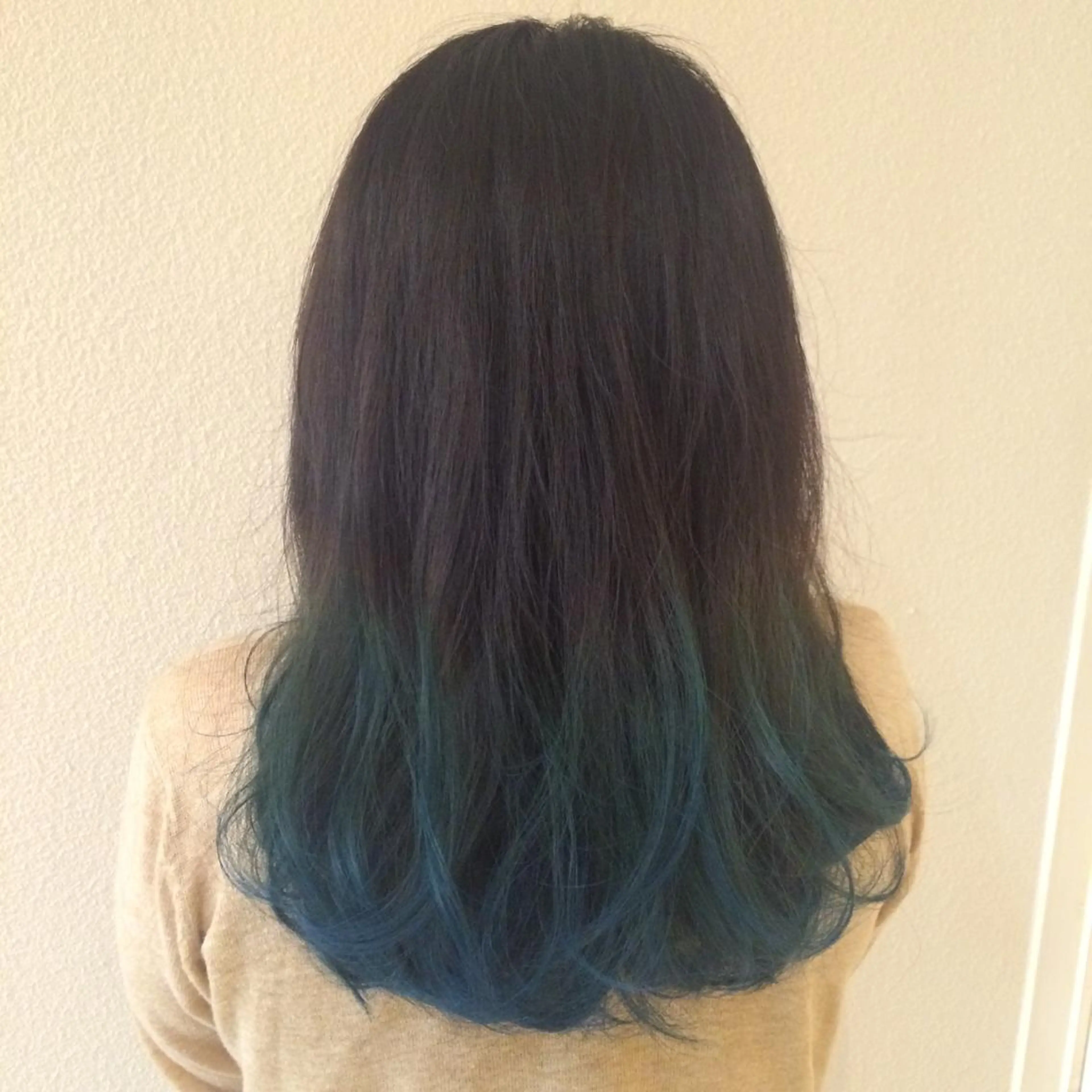 カラー 龍 門のヘアスタイル