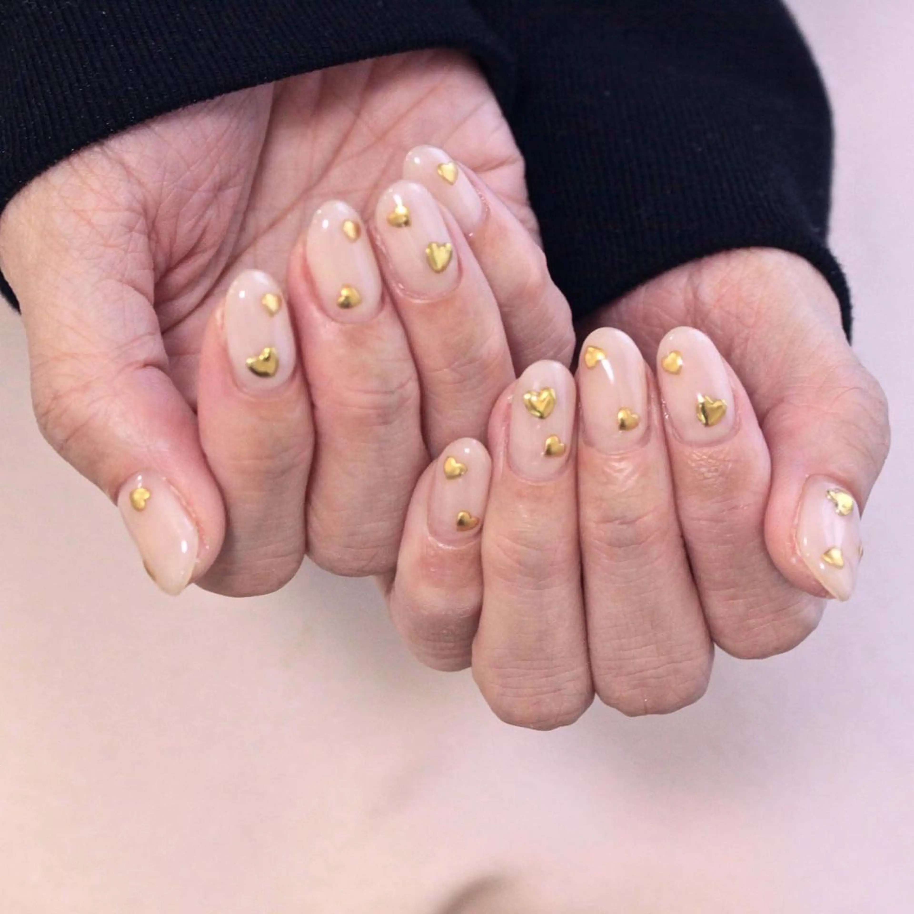 ネイル ハート ハンドネイル Elio 国泰寺のネイルデザイン