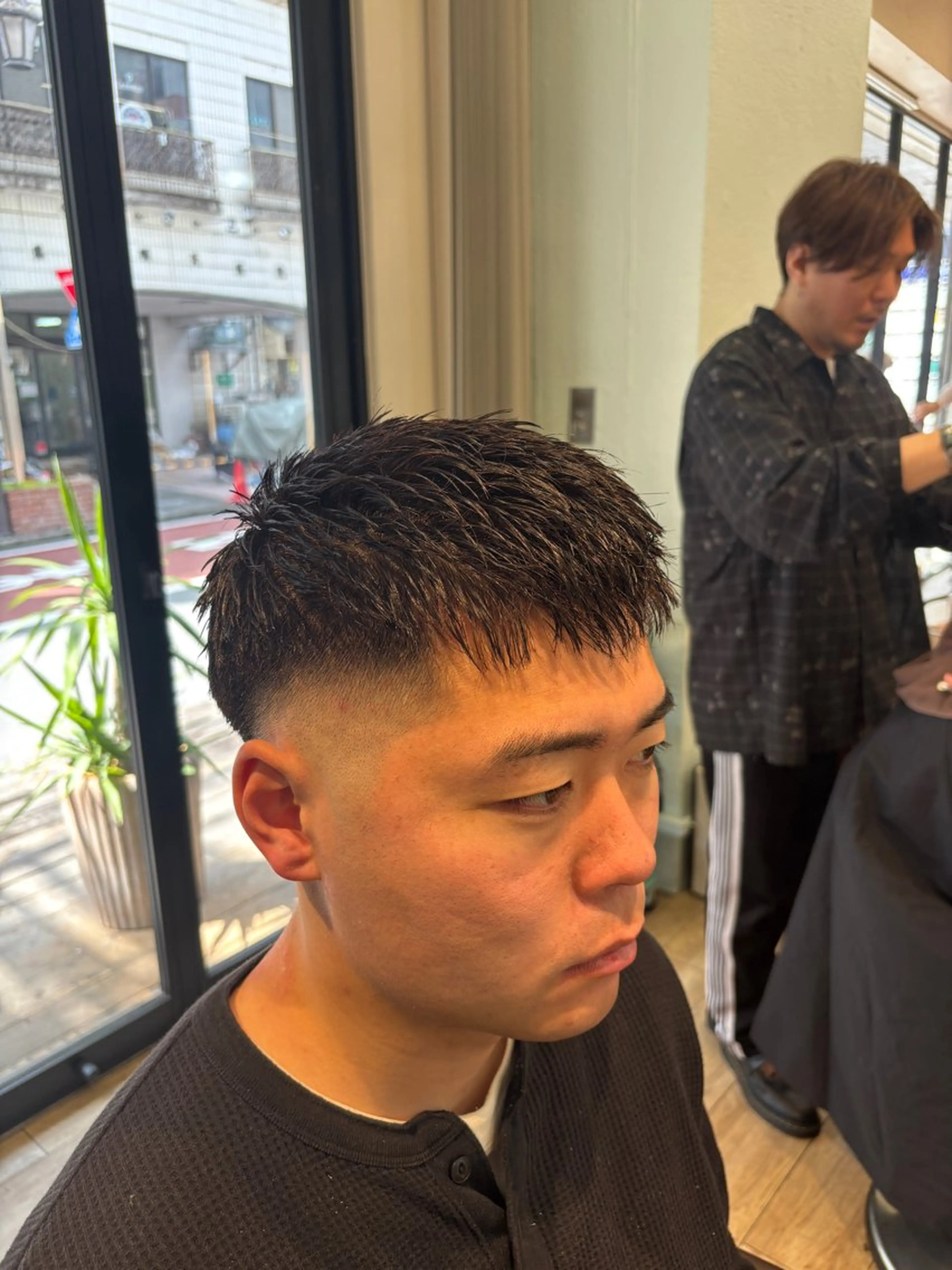 ショート メンズ カット 洛樹 /海外スタイル /フェード/パーマのヘアスタイル