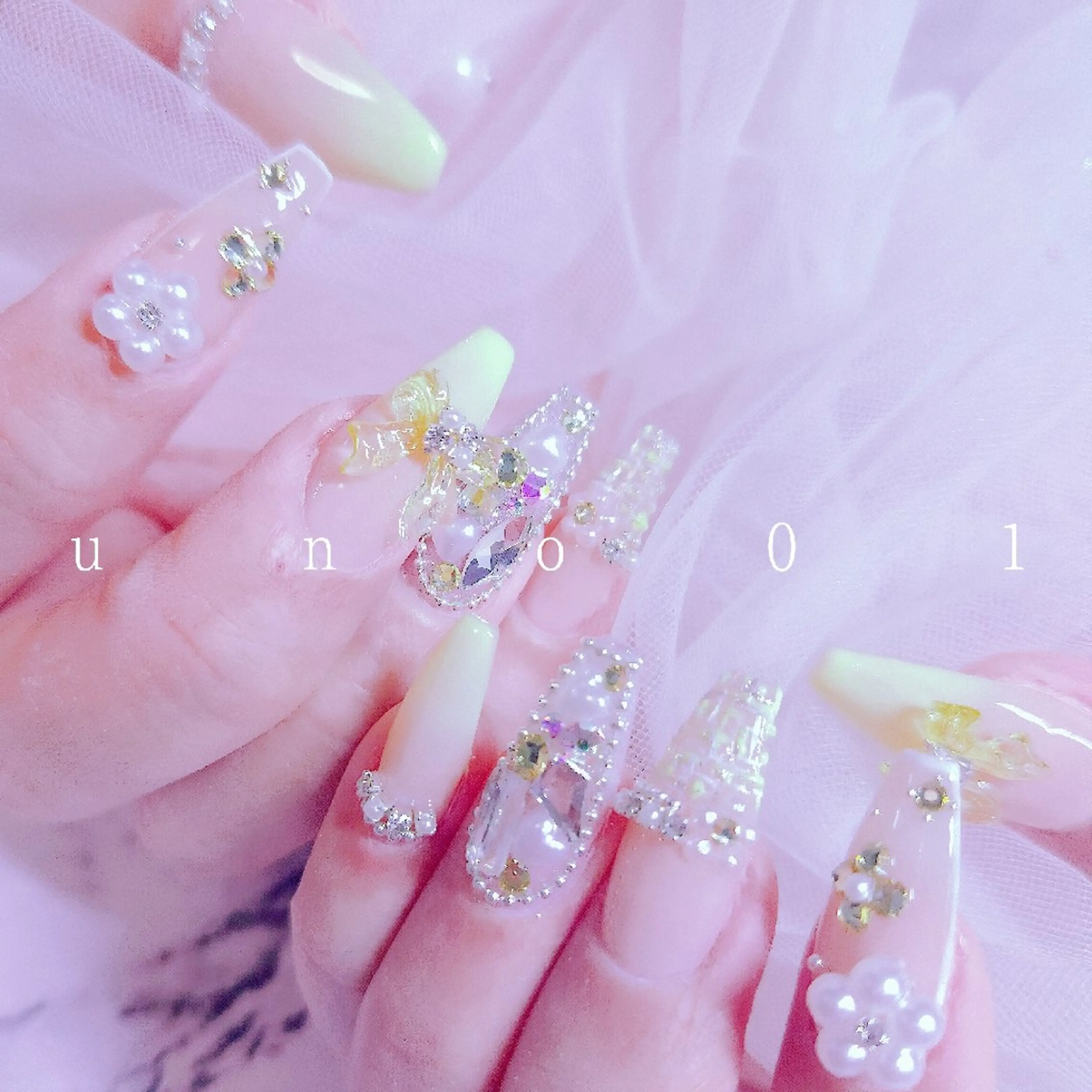 ネイル ハンドネイル 梅田🦄中崎町🩵 u n o 0 1のネイルデザイン