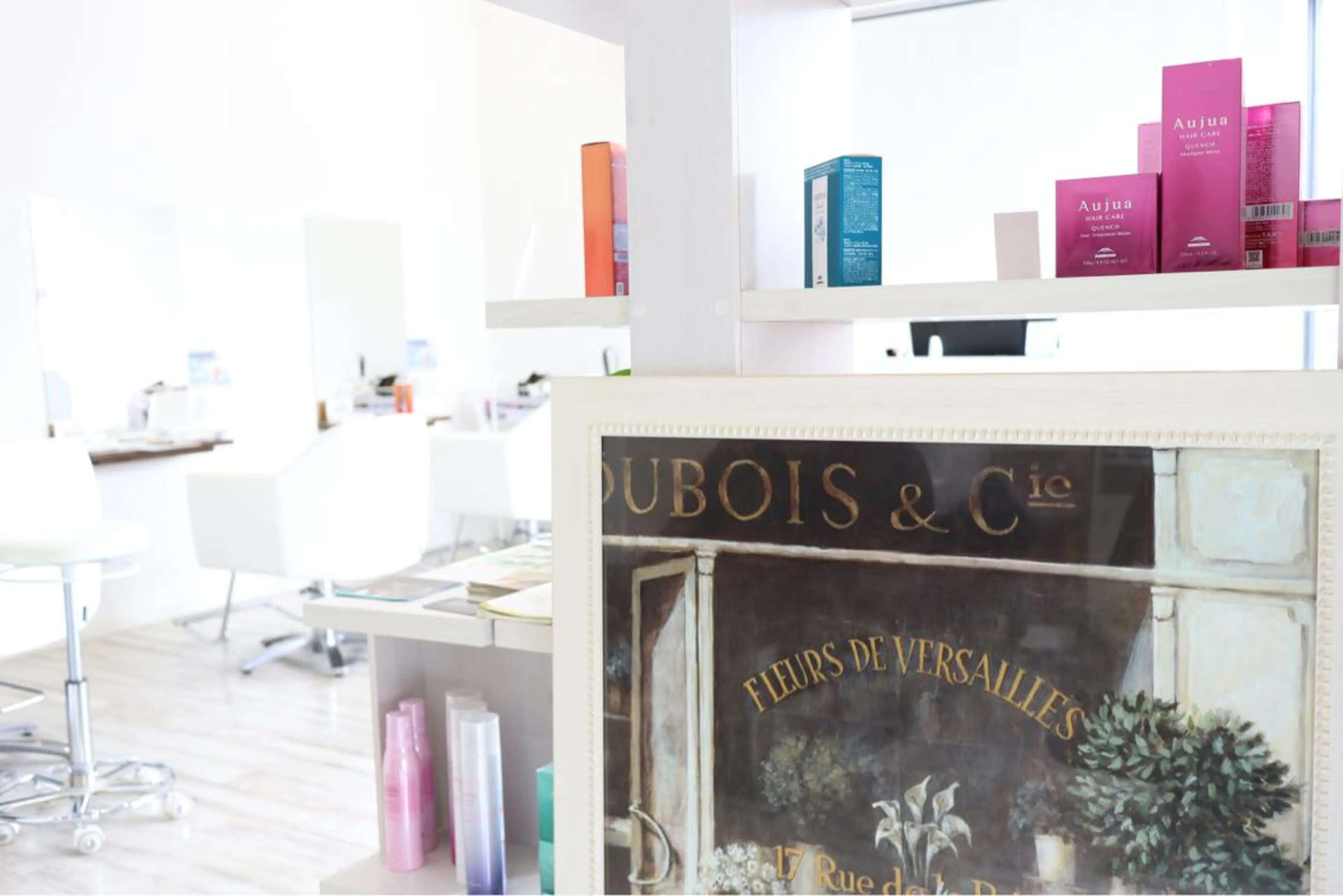 ショート カラー ヘアアレンジ 切りっぱなしボブ ショートボブ アディクシーカラー アクアカラー 透明感カラー SHO担当髪質改善 東加古川アーティブのヘアスタイル