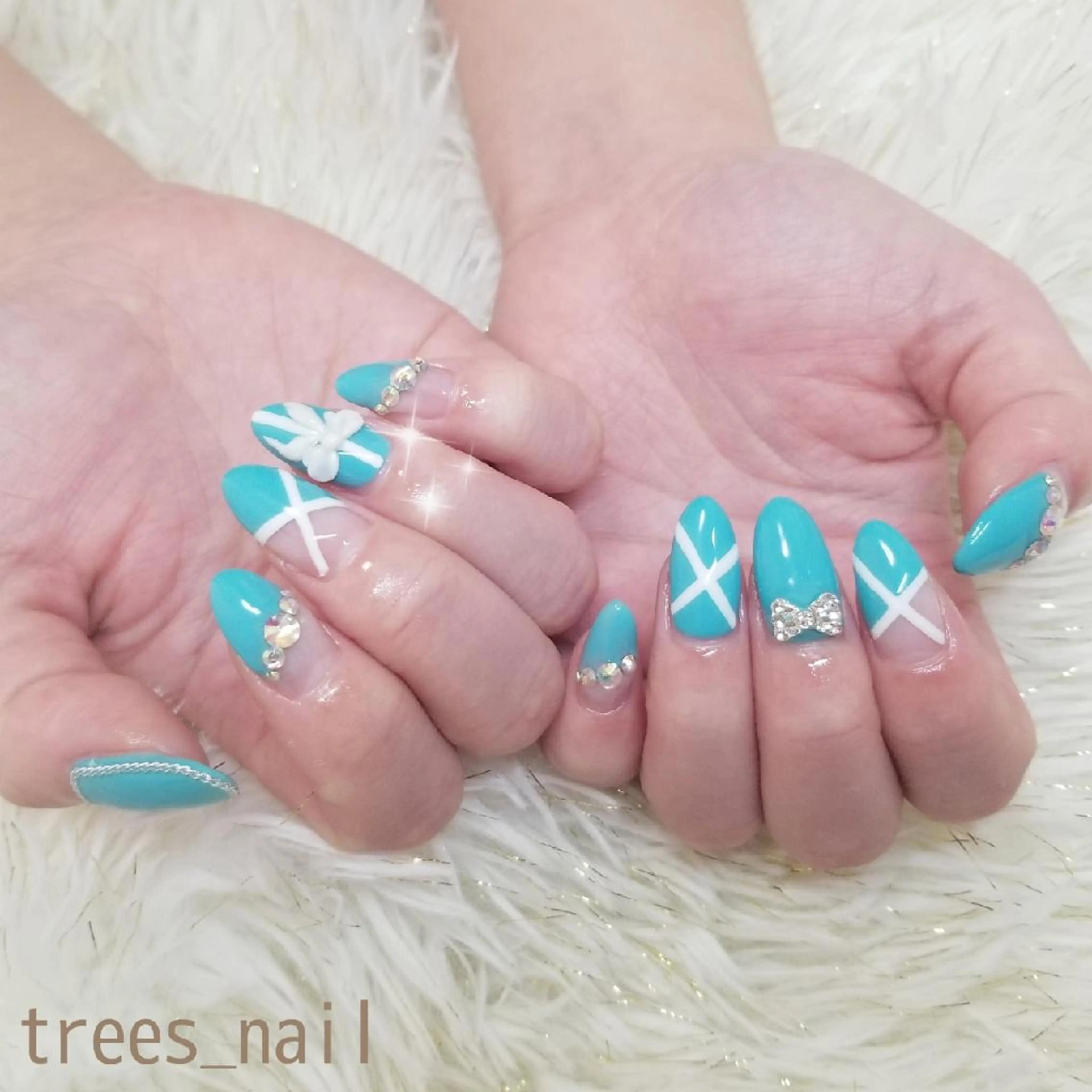 ネイル ブルー ジェルネイル パラジェル リボン ハンドネイル フットネイル trees_ nailのネイルデザイン