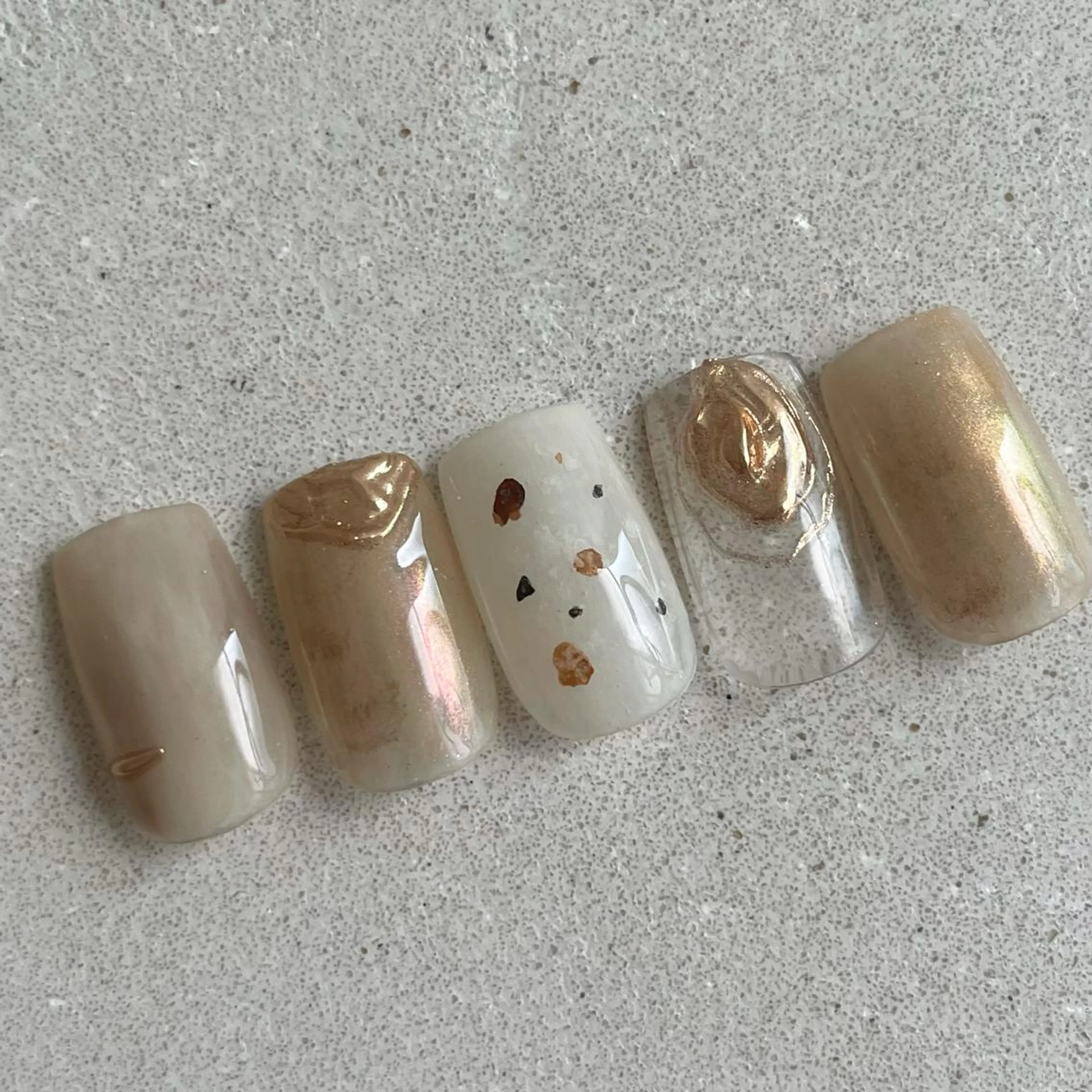 ネイル ハンドネイル reika .のネイルデザイン