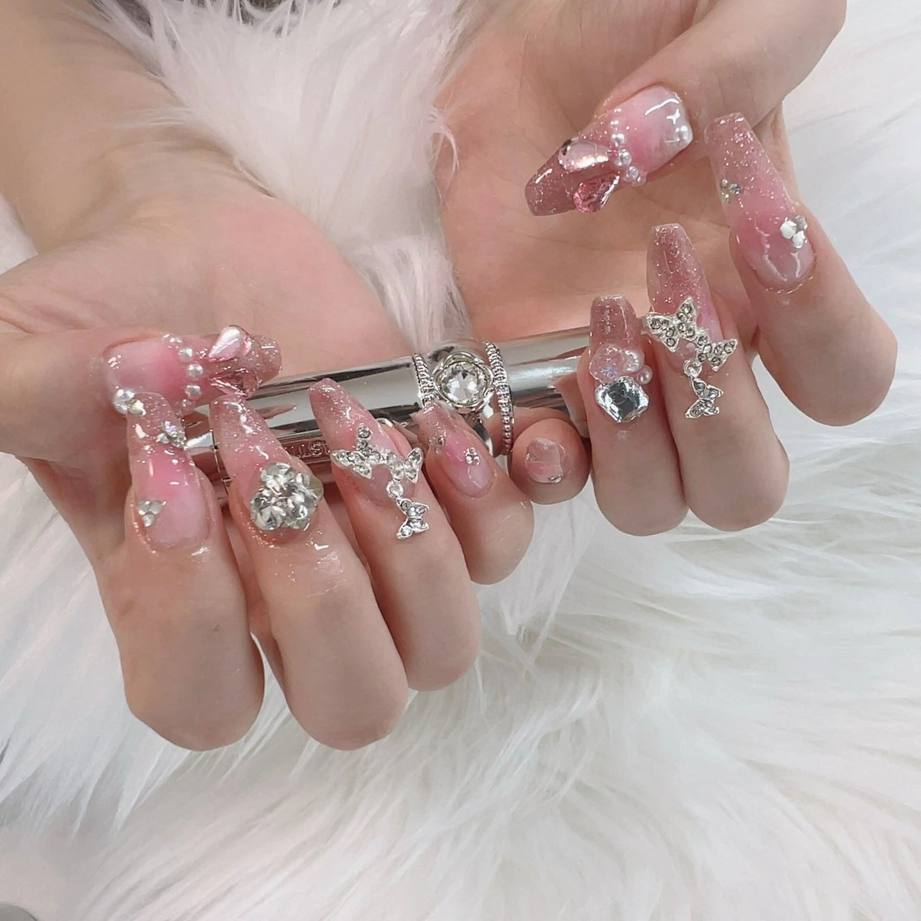 ネイル エスポワールビューティサロン所属・エスポワール ビューティサロンのマツエク・マツパデザイン