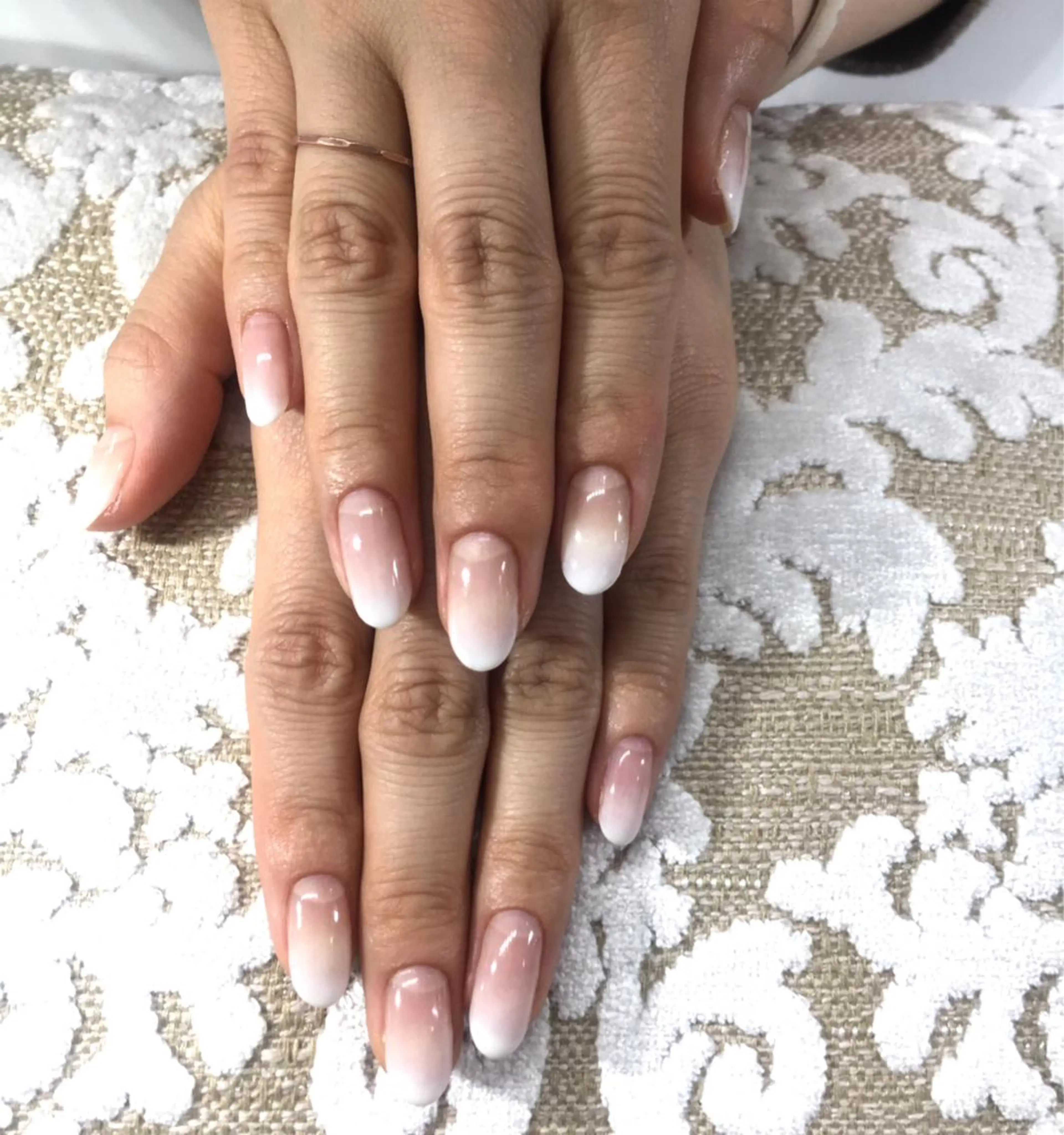 ネイル ビジューバイアクイユ ネイルズ　東中野店のネイルデザイン