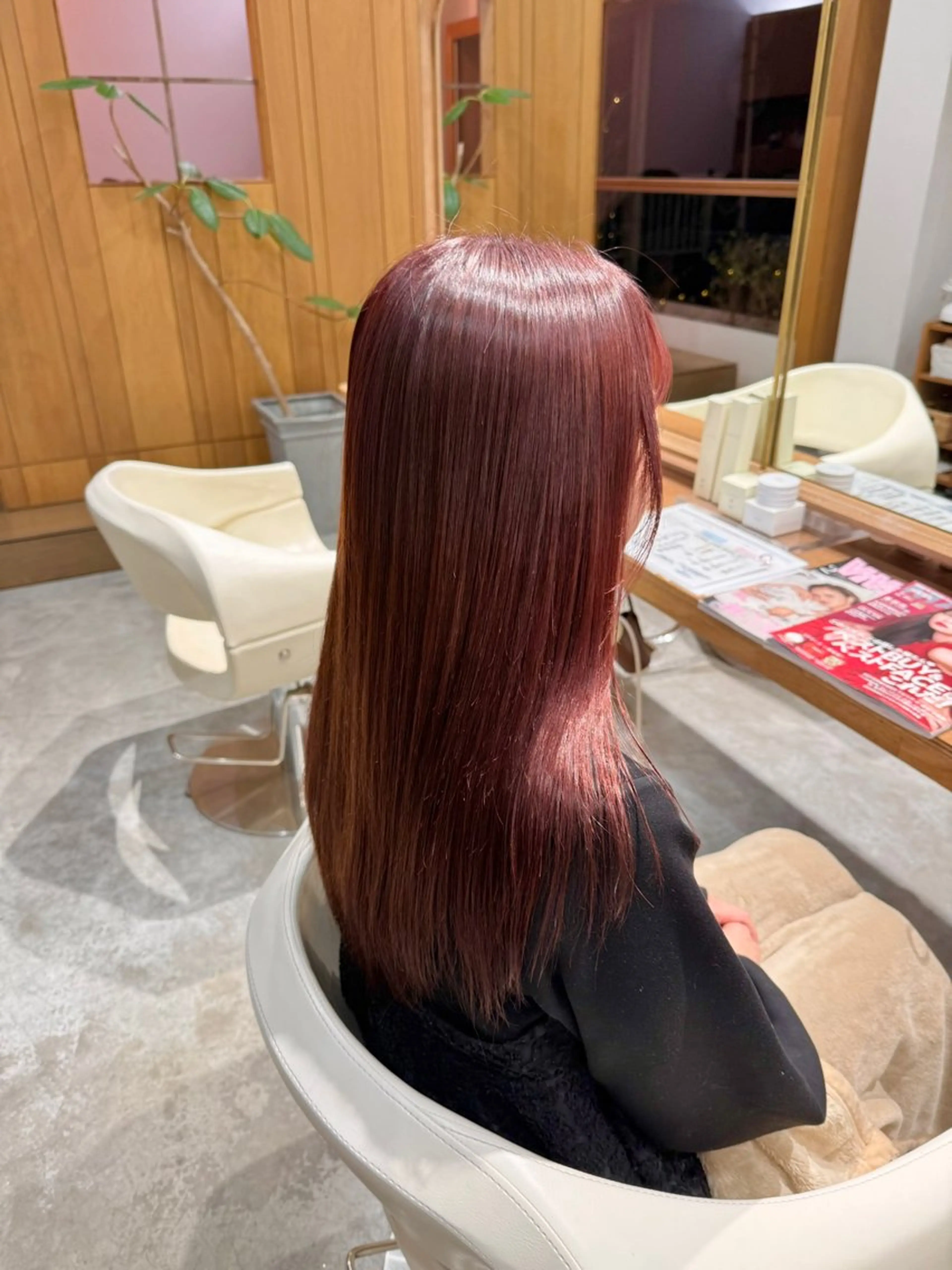 ロング カラー ブリーチ ブラウンカラー ブリーチなしカラー ピンクカラー ピンクブラウン WATANABE MISAKIのヘアスタイル