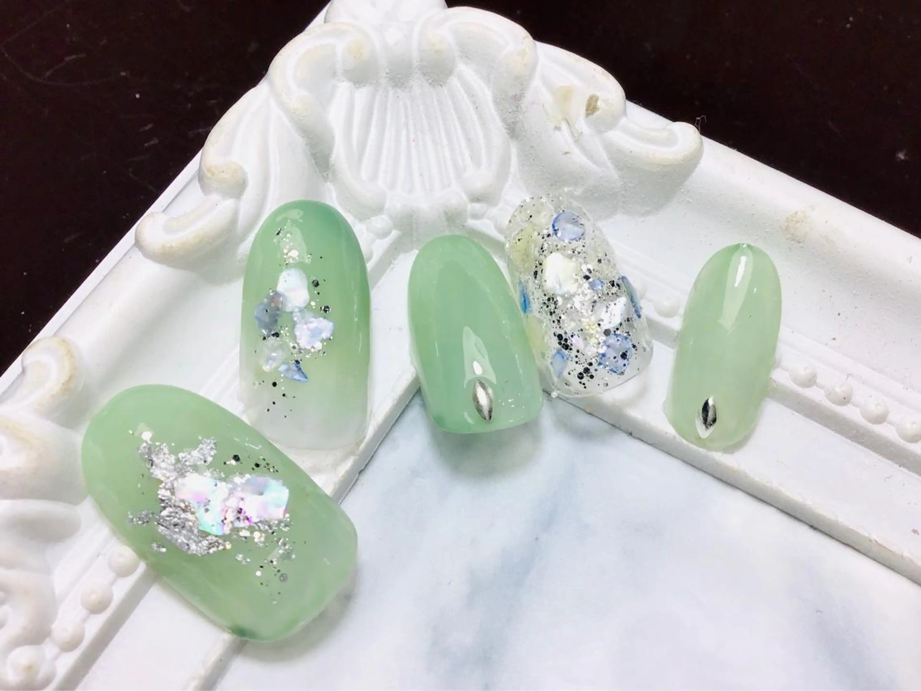 ネイル Nest 平出のネイルデザイン