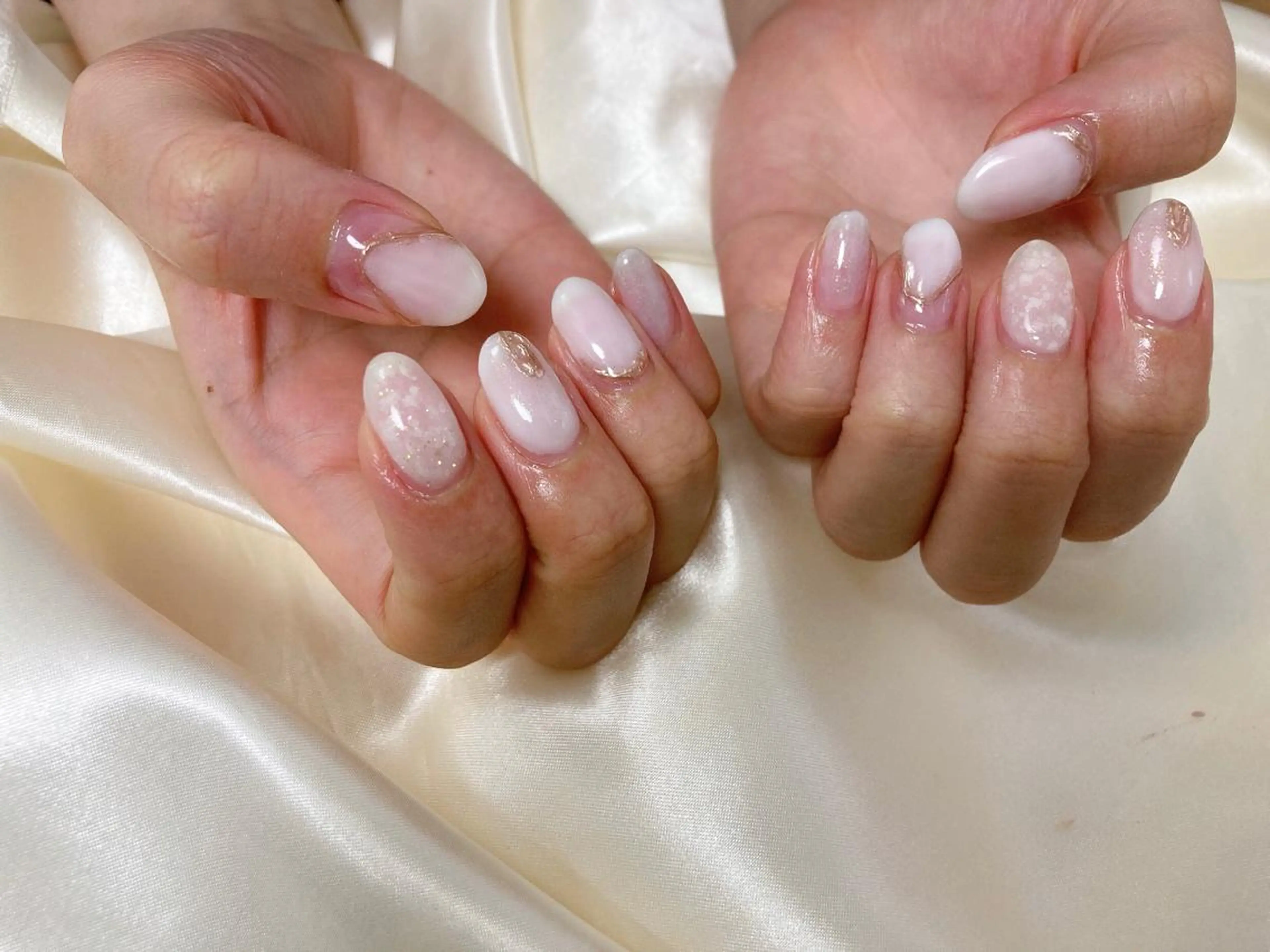 ネイル mogunail &blowのネイルデザイン