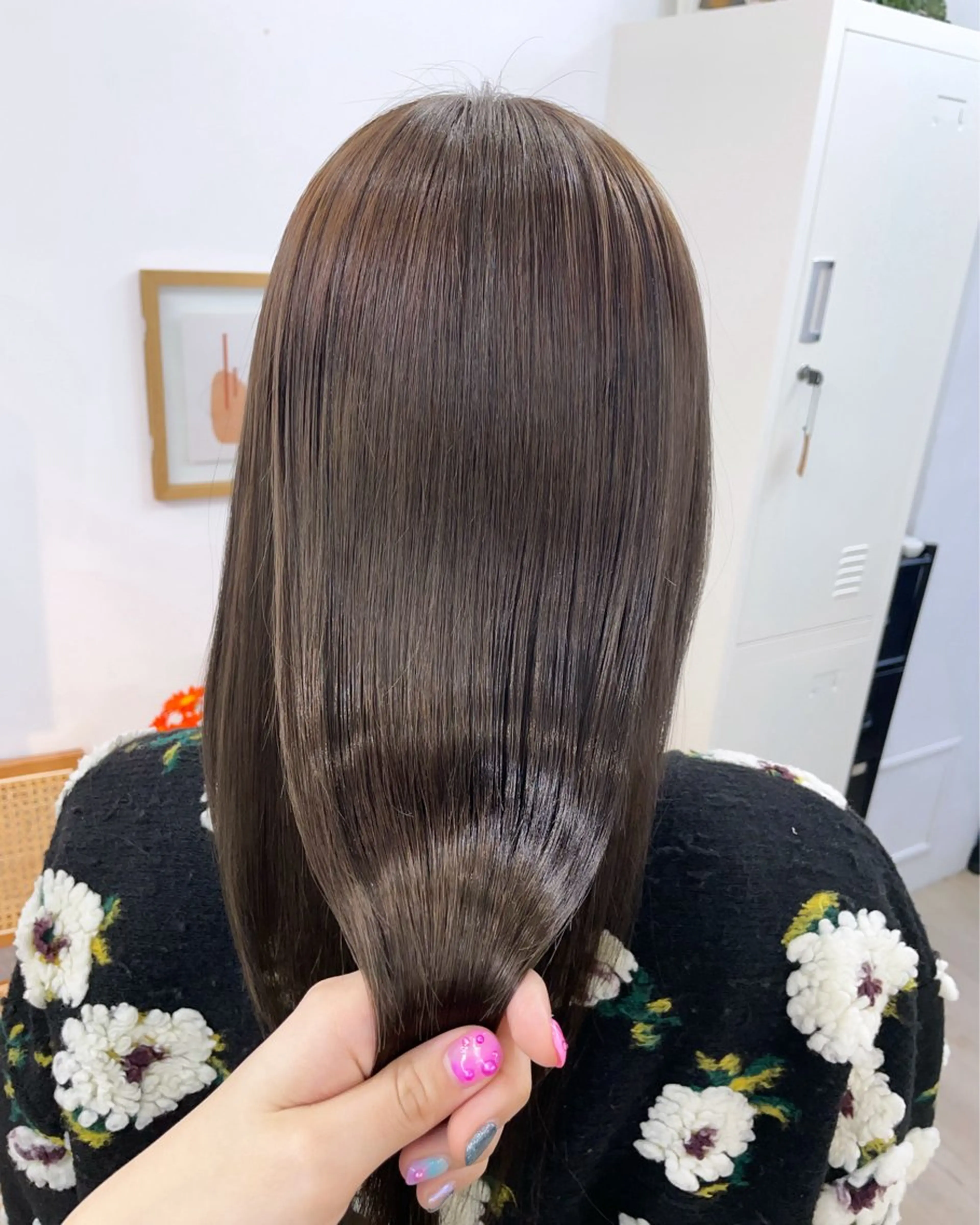 セミロング カラー ブリーチ グレージュ トリートメント ✨髪質改善✨原宿 えのもと　はなのヘアスタイル