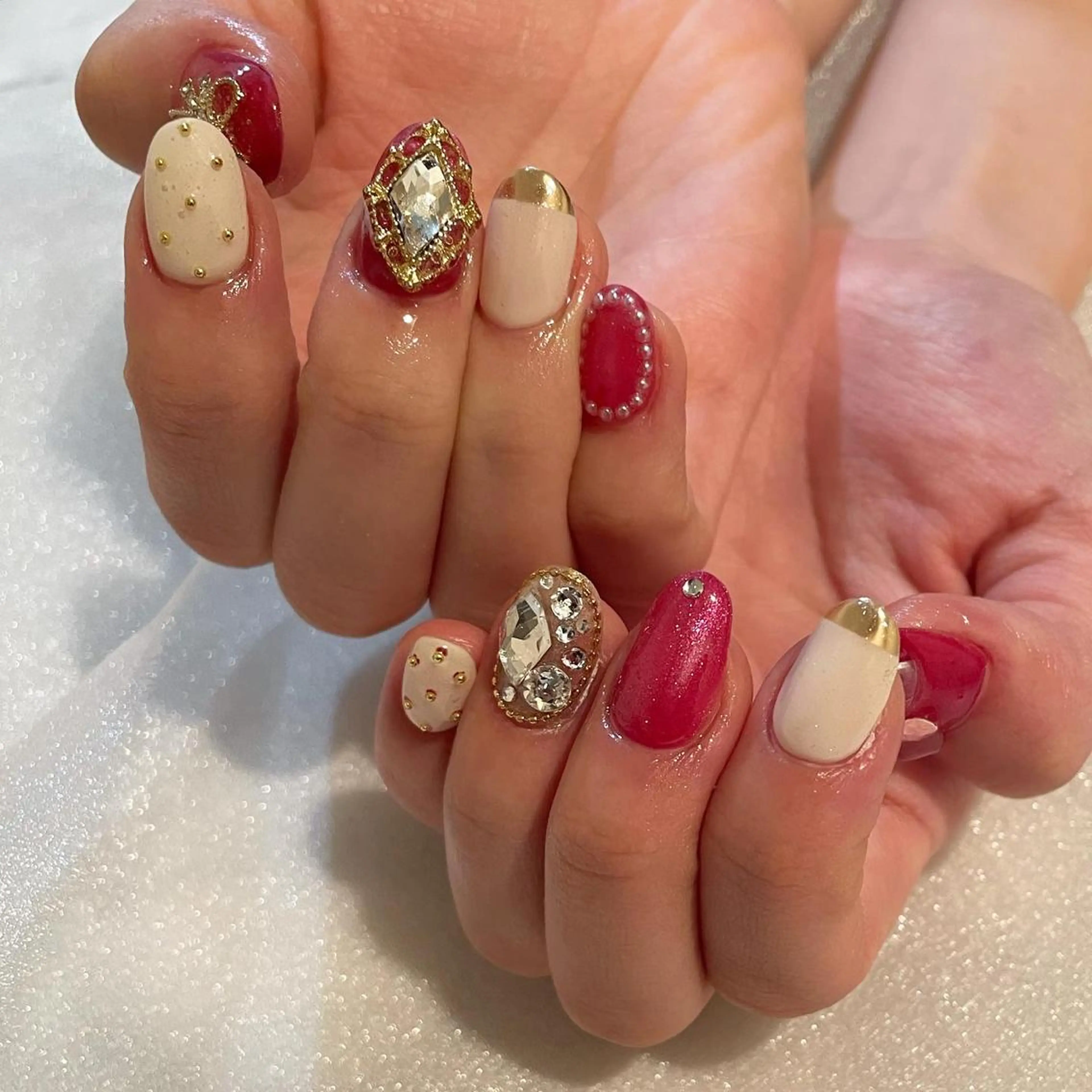 ネイル ドット フレンチネイル ガーリー キラキラネイル ミラーネイル ハンドネイル ハンドケア lylynail YUUKAのネイルデザイン