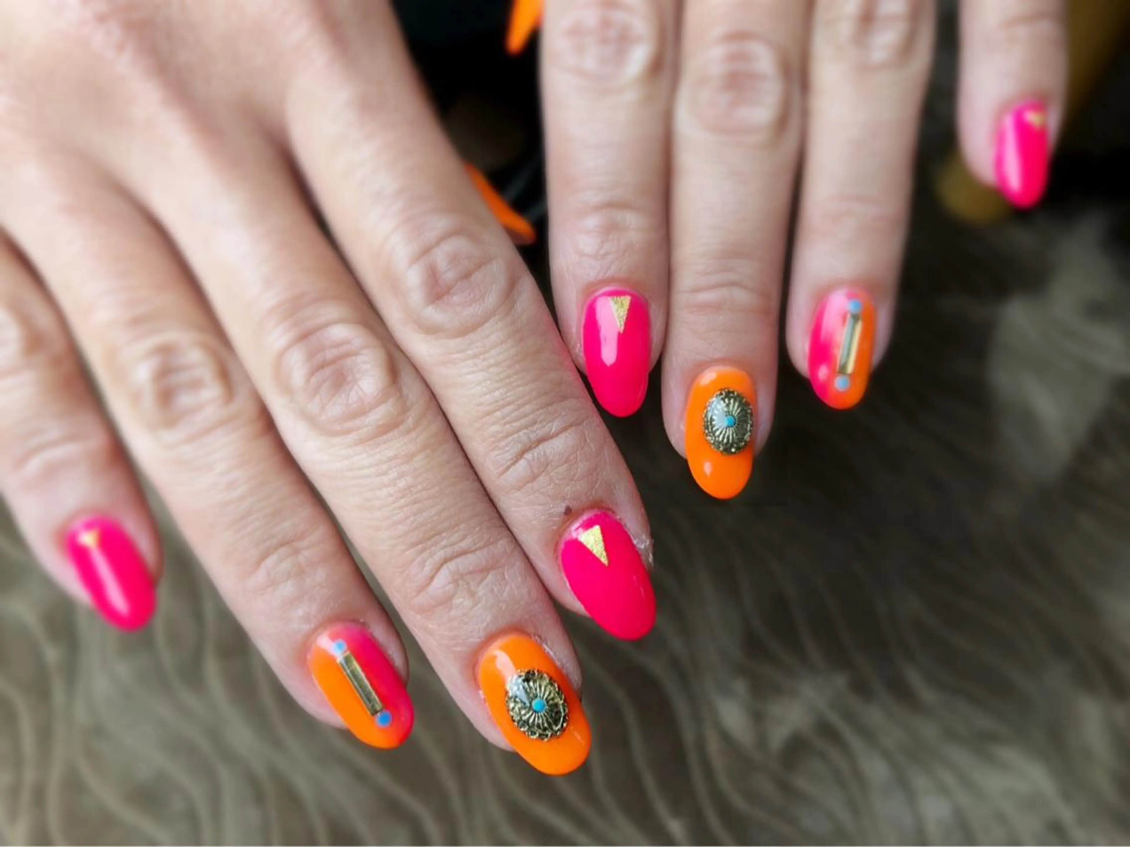 ネイル Aim* 深爪・自爪育成専門店のネイルデザイン