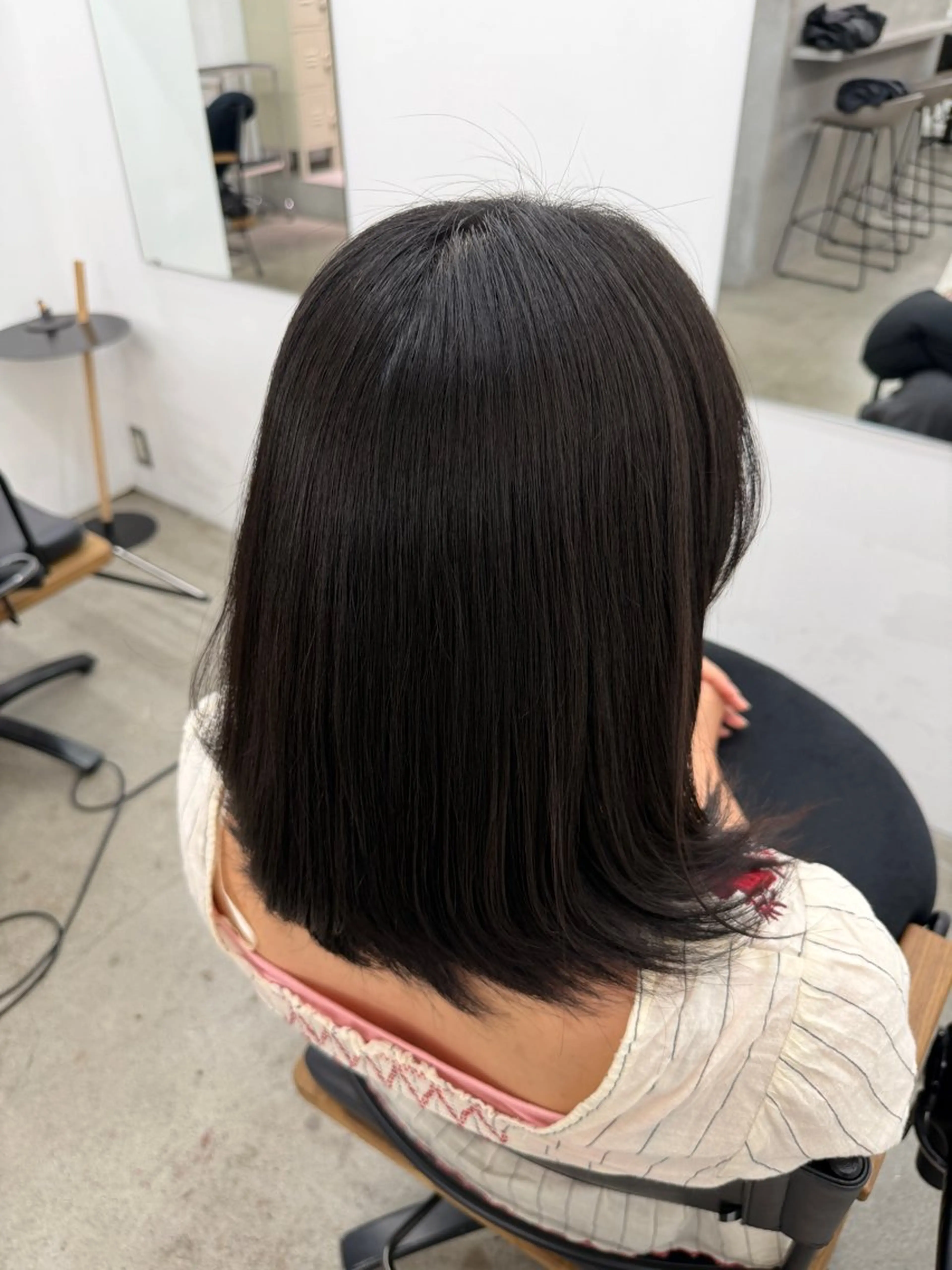 ミディアム パーマ ストレートパーマ 縮毛矯正 ダブルカラー 大募集中❣️ あいりのヘアスタイル