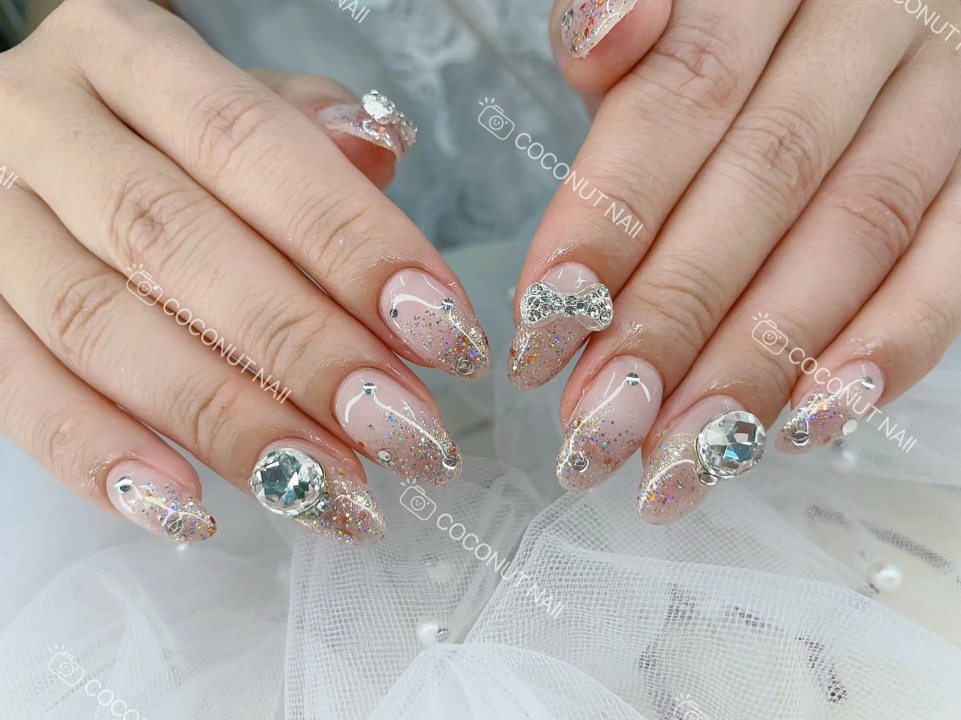 ネイル ハンドネイル 神田 ココナッツのネイルデザイン