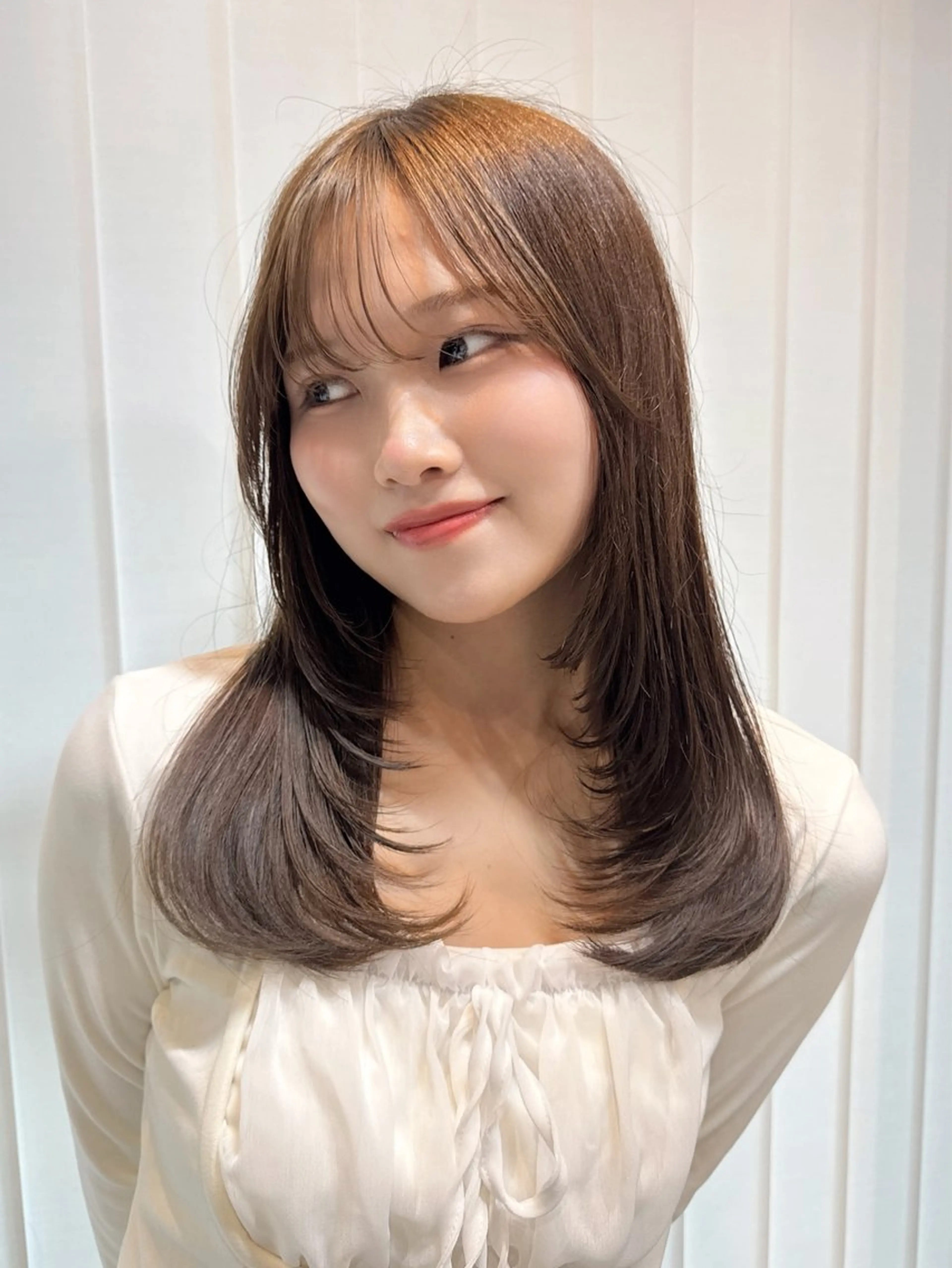 セミロング ヘアカラー トリートメント 韓国艶髪/透明感 カラー/ひなののヘアスタイル