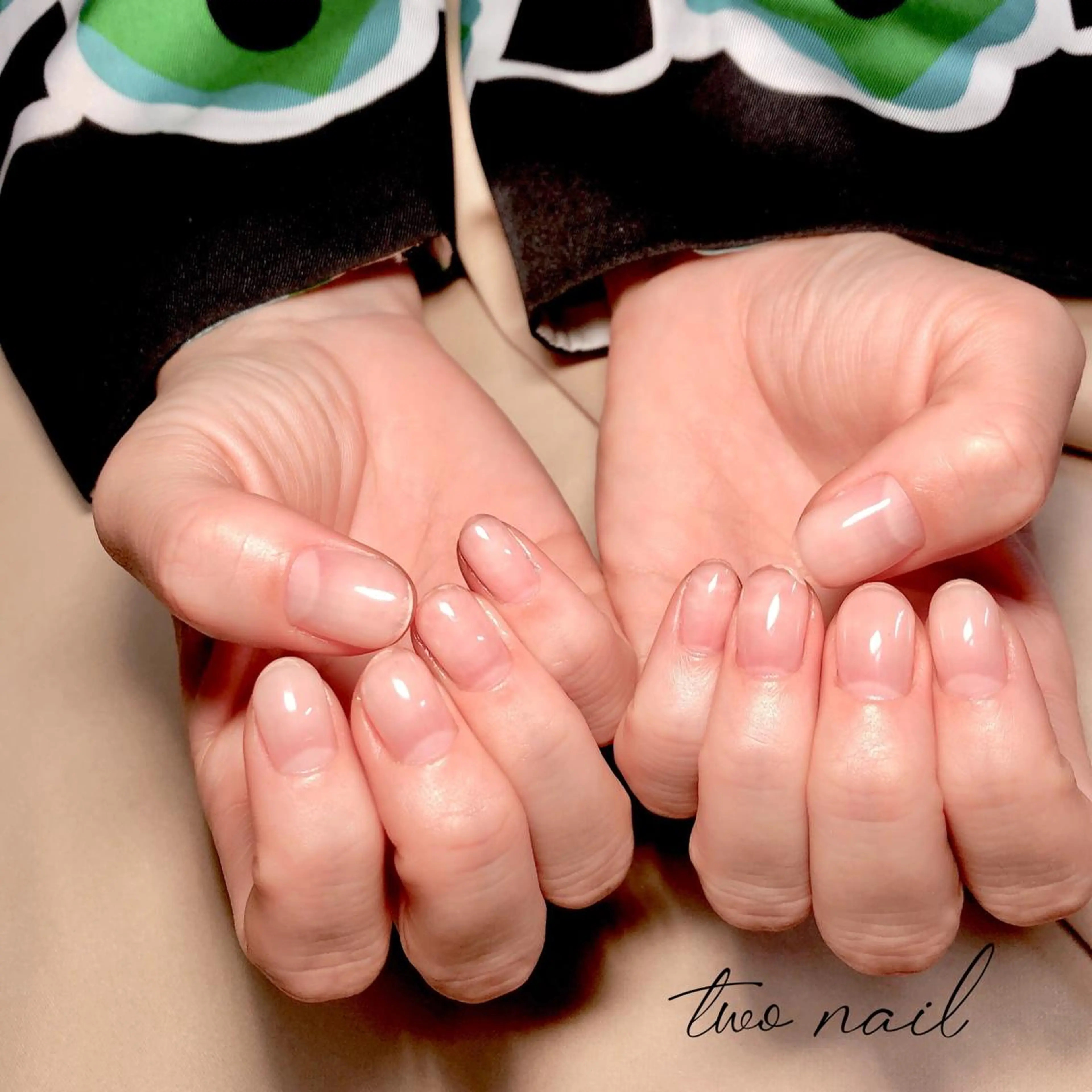 ネイル アートネイル フットネイル ハート ニュアンスネイル ホワイト ハンドネイル two nailのネイルデザイン