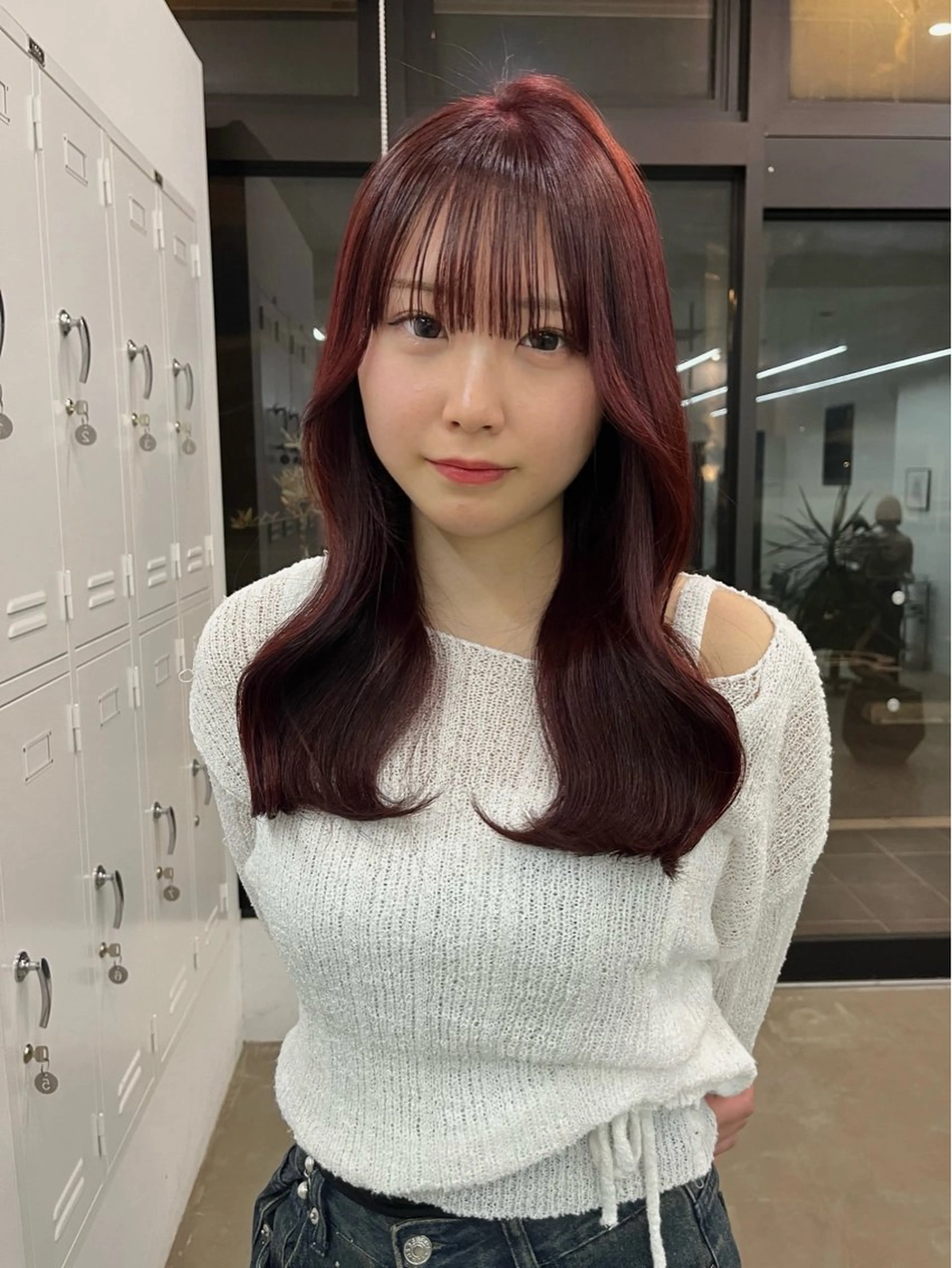 セミロング ヘアカラー XIA AIMIのヘアスタイル