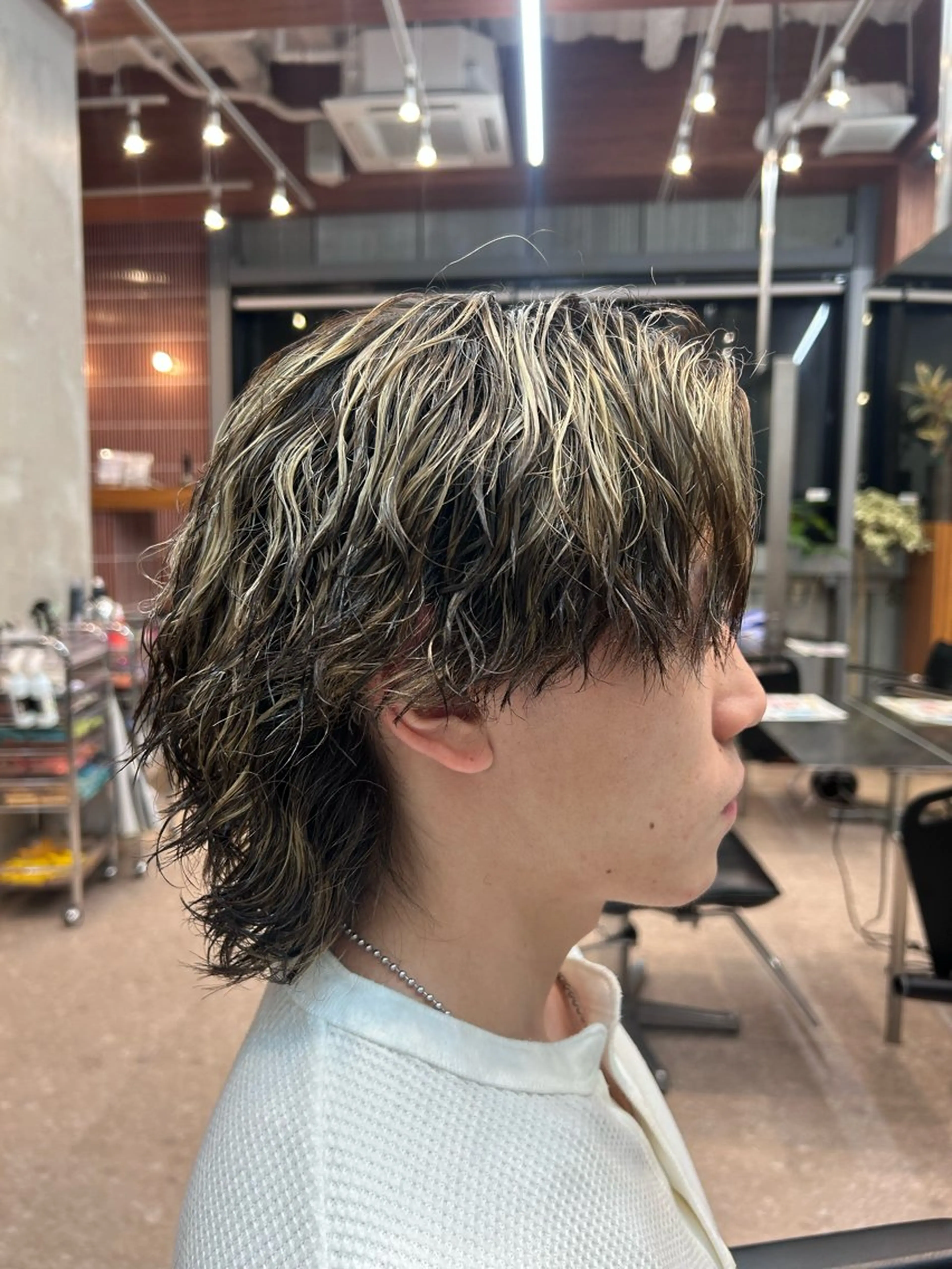 メンズ メンズブリーチ 砂川 渉　elima byのヘアスタイル