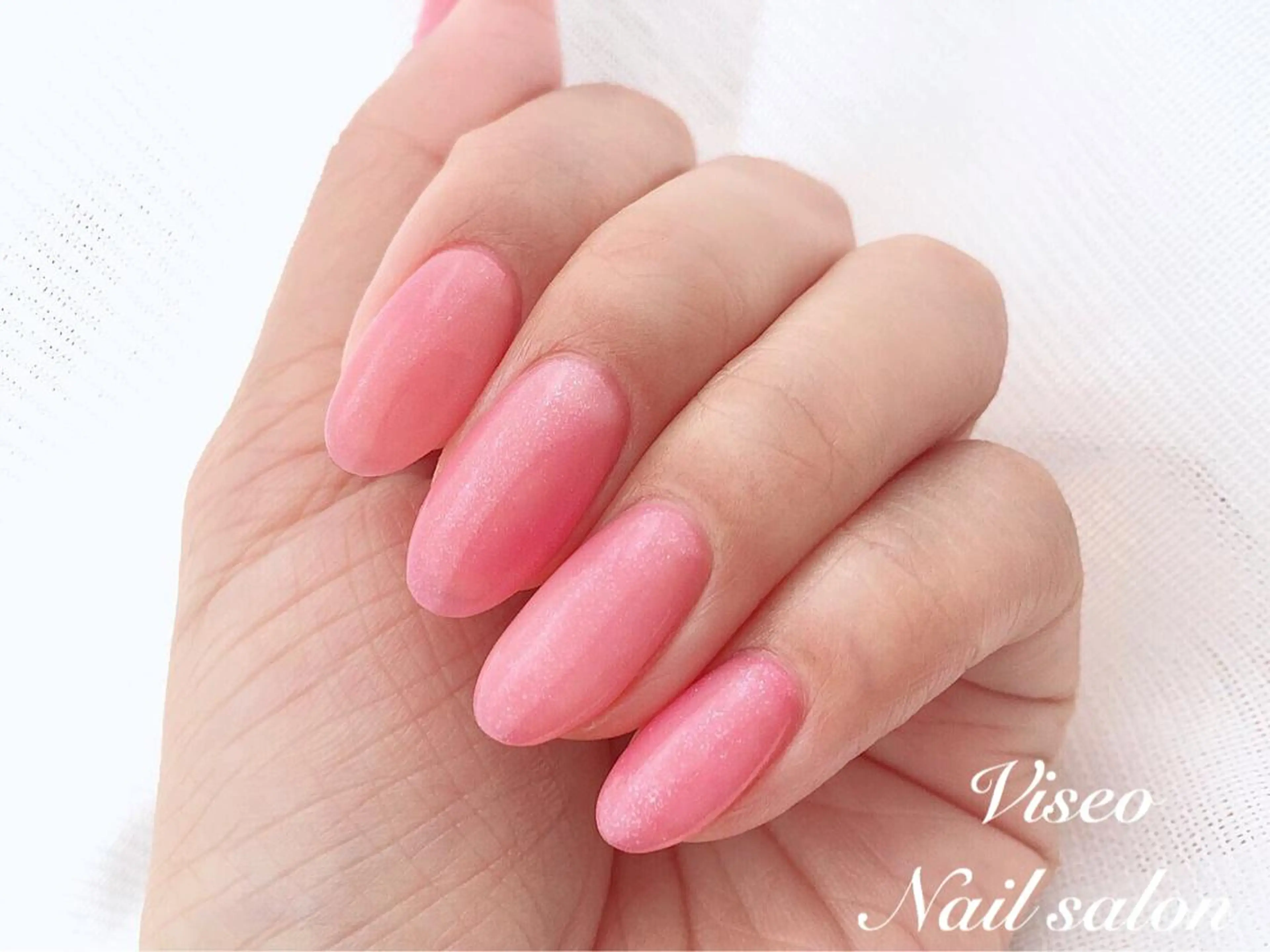 ネイル Viseo《6週間 長持ちパラジェル》のネイルデザイン