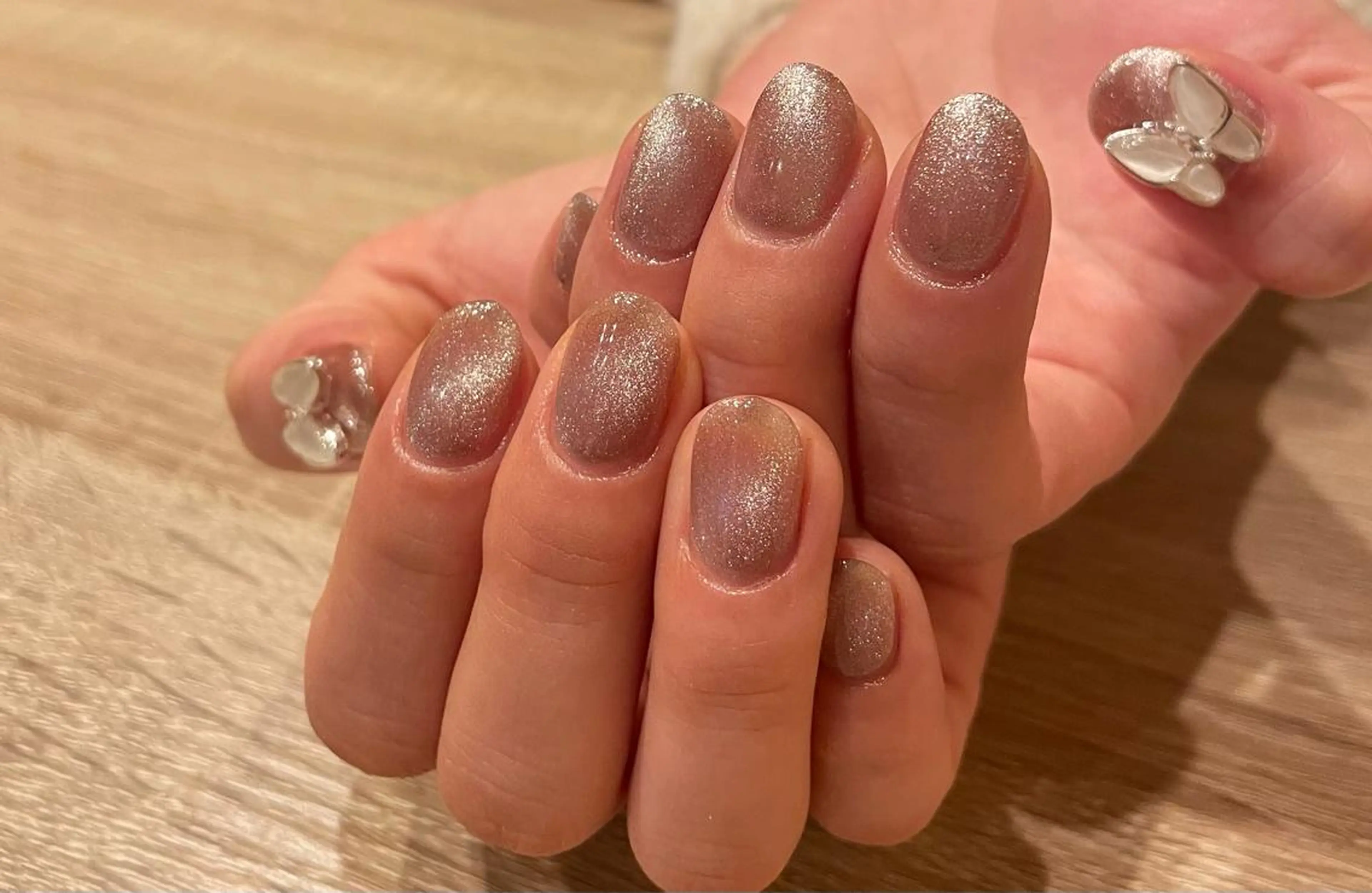 ネイル マグネットネイル ハンドネイル liberté🫧 新小岩のネイルデザイン