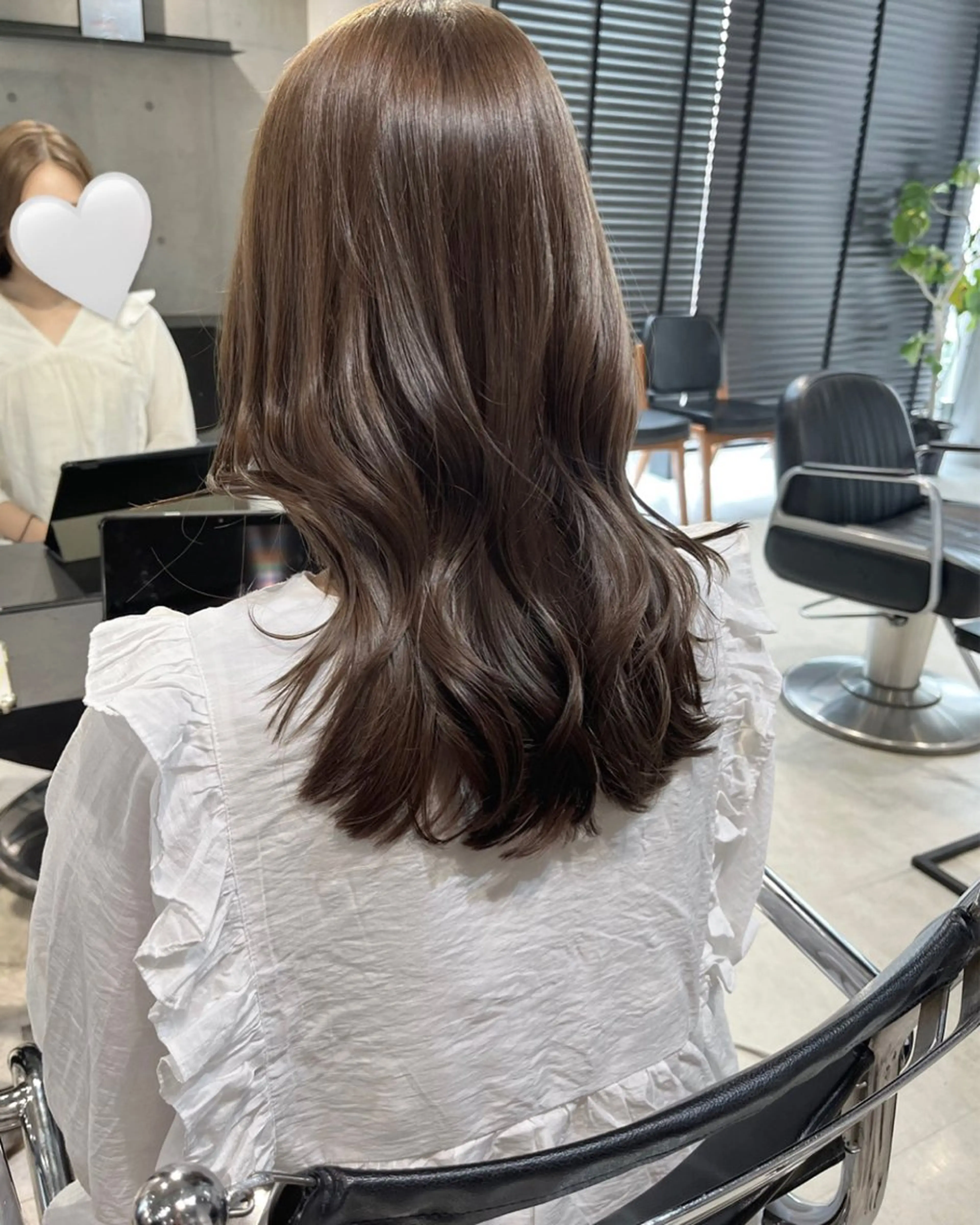 ミディアム カラー パーマ ヘアアレンジ カット ヘアカラー トリートメント ヘッドスパ ヘアセット 透明感/オリーブ/ グレージュ/YUKAのヘアスタイル