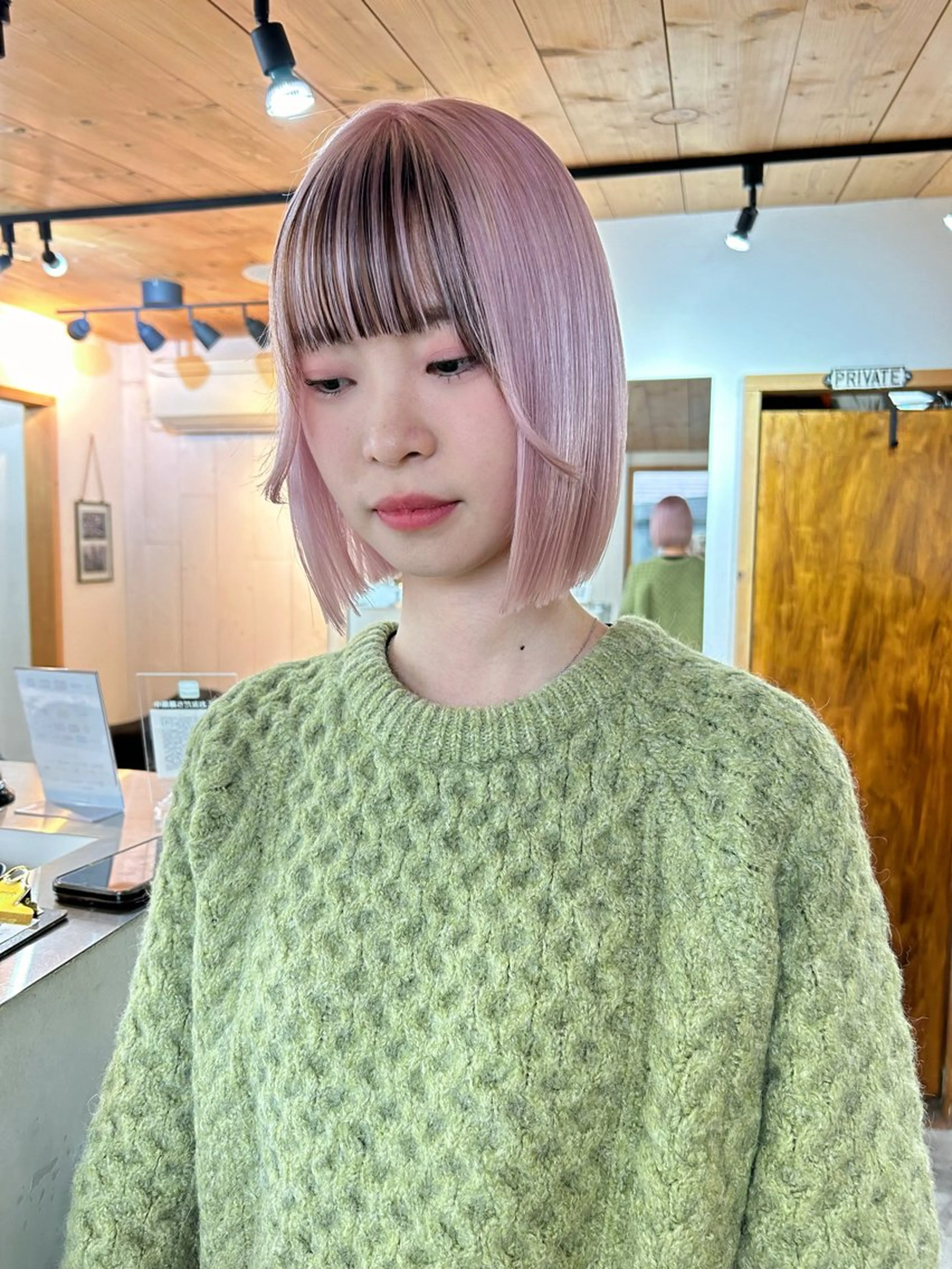 カラー ヘアカラー ハイトーン/レイヤー /艶カラー🎀のヘアスタイル