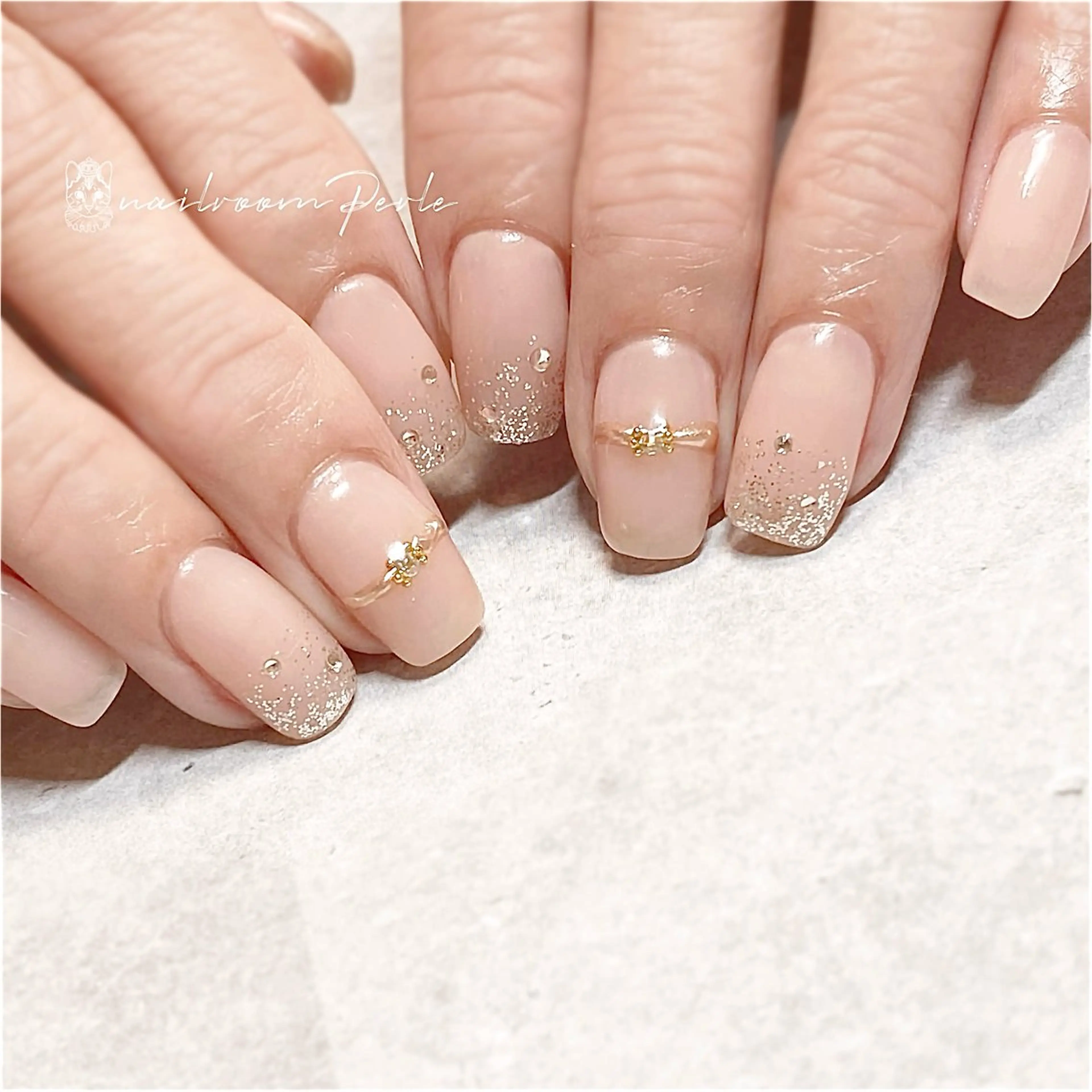 ネイル ハンドネイル nail room Perleのネイルデザイン