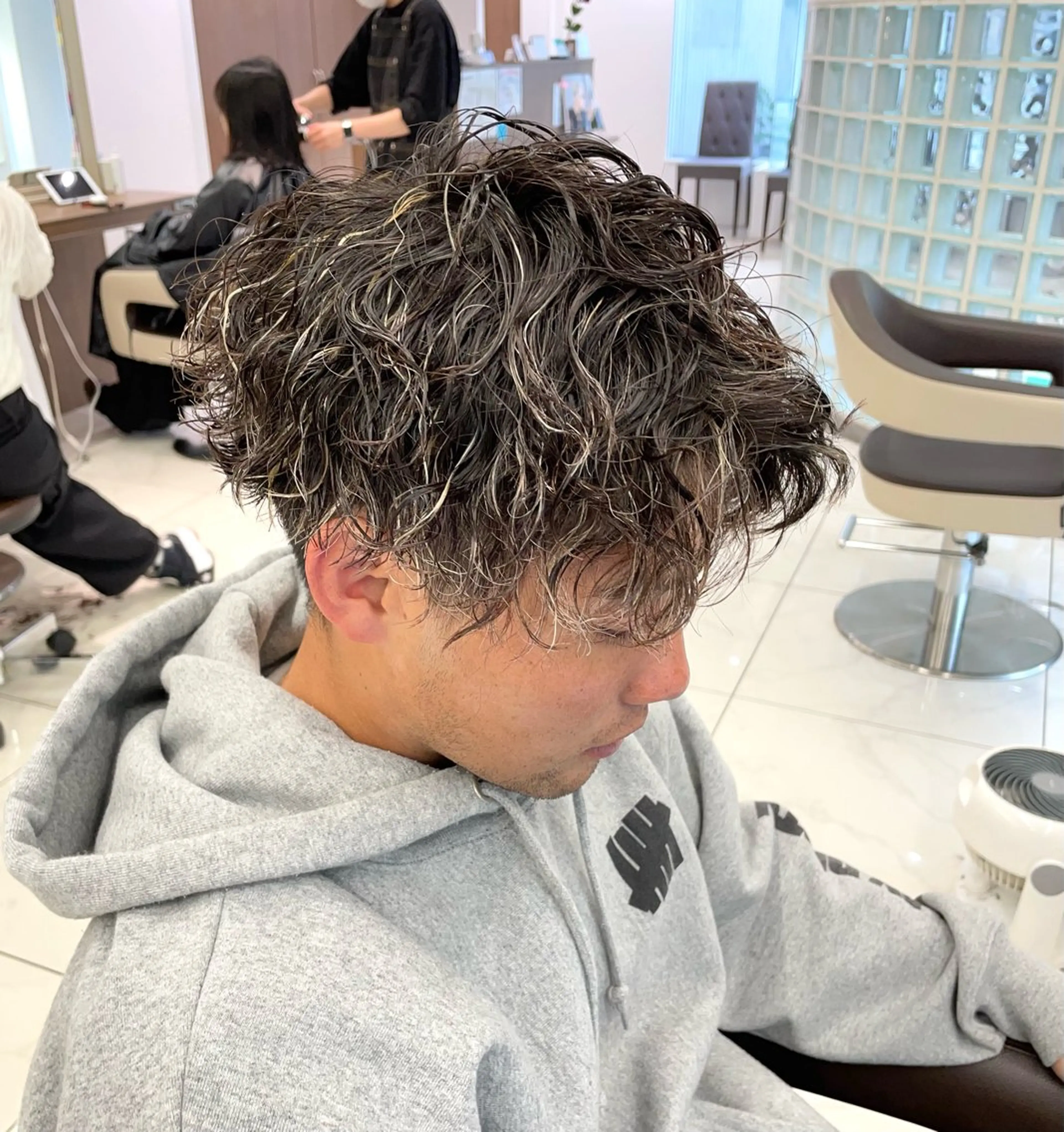パーマ メンズ カット ヘアカラー パーマ 【メンズ特化】 池田大成✂︎のヘアスタイル