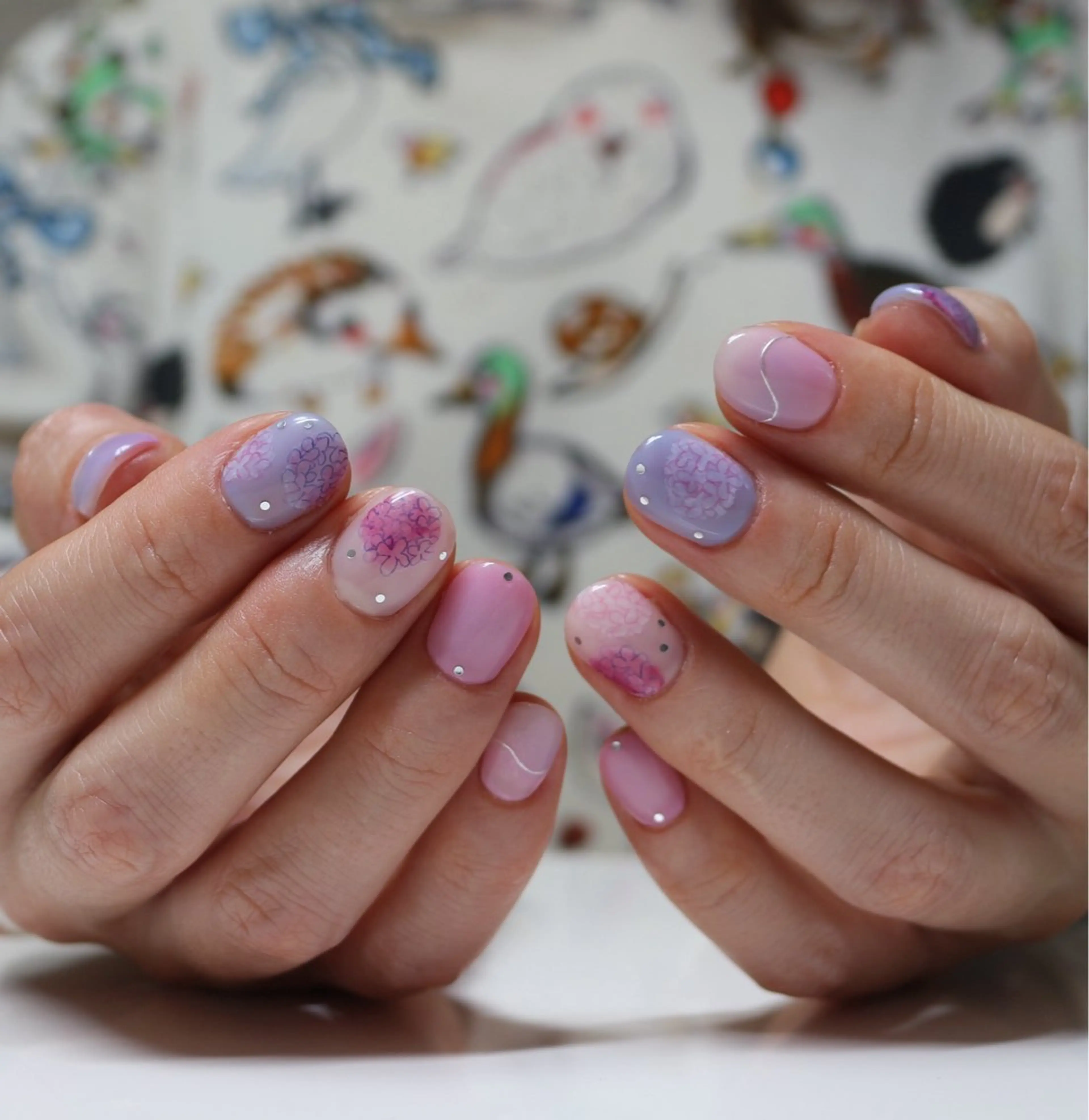 ネイル ニュアンスネイル パープル 夏ネイル ハンドネイル Baku Nailsのネイルデザイン