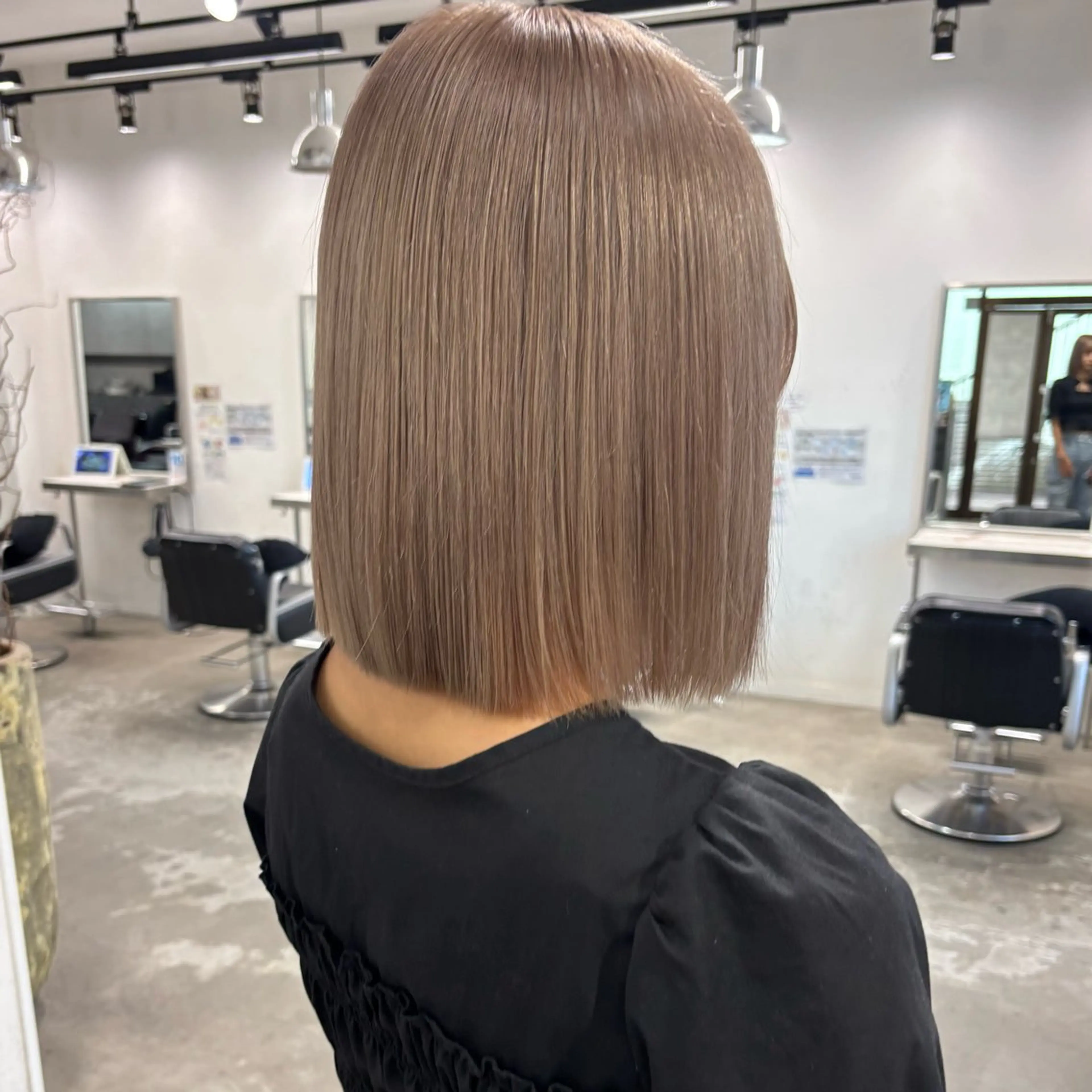 ミディアム カラー カット ヘアカラー トリートメント 髪質改善ストレート /暖色カラー🎀🪞のヘアスタイル