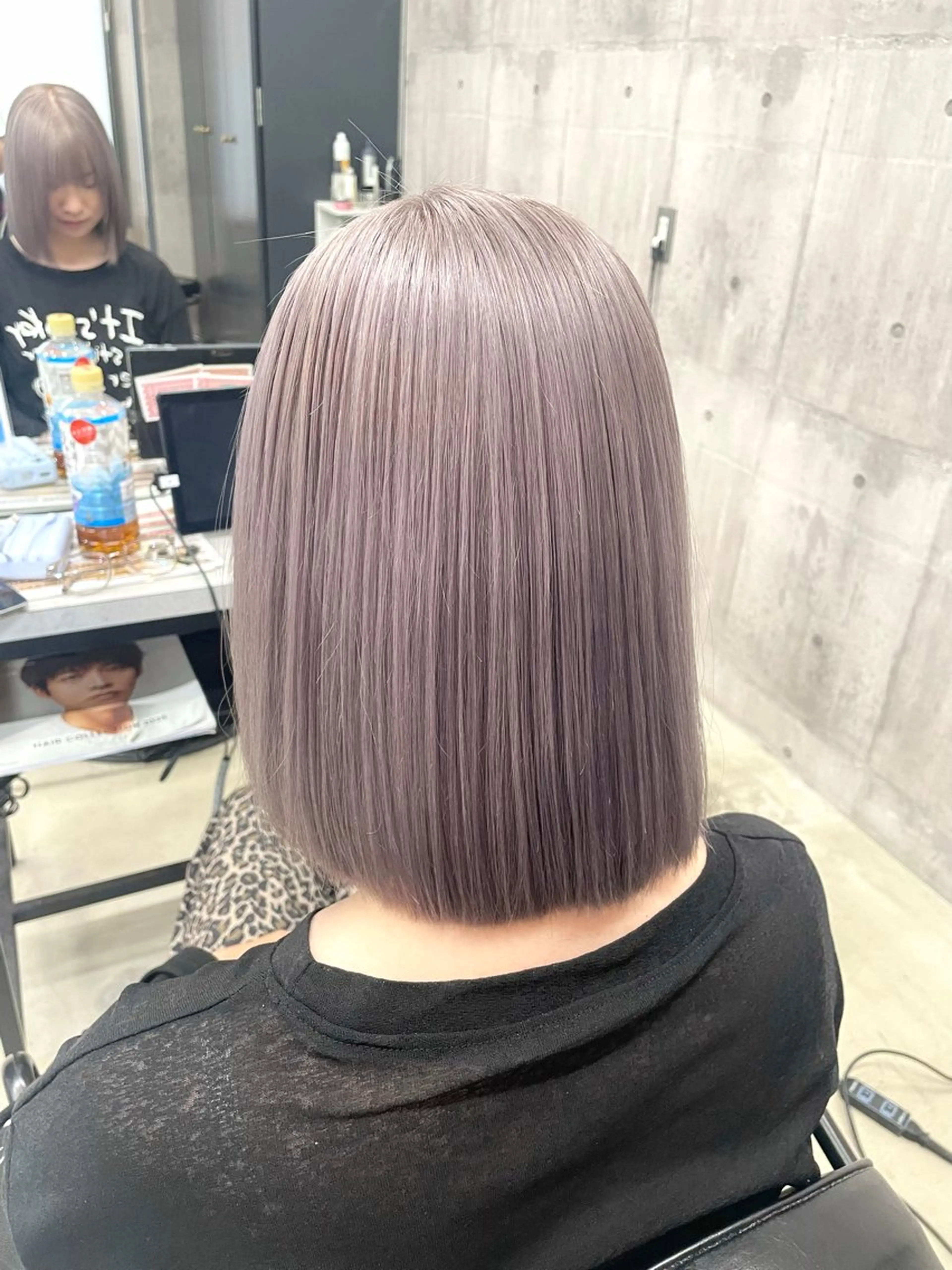 ミディアム カラー ベージュカラー ダブルカラー シルバー シルバーベージュ ヘアカラー LUXBE LUCE ひなののヘアスタイル