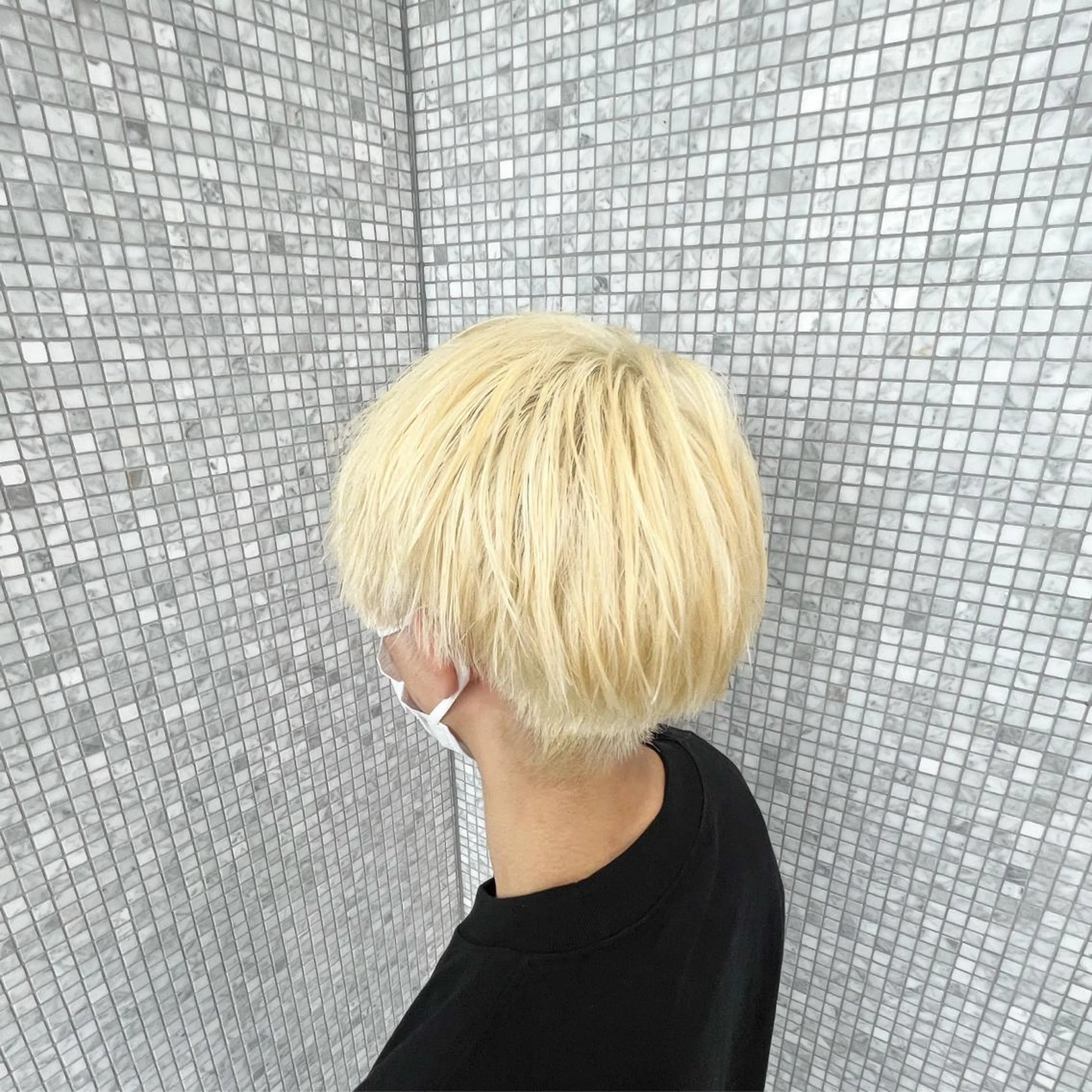 カラー ブロンド ダブルカラー ホワイトブロンド ヘアカラー 地毛風ストレート/ 髪質改善/セキネのヘアスタイル