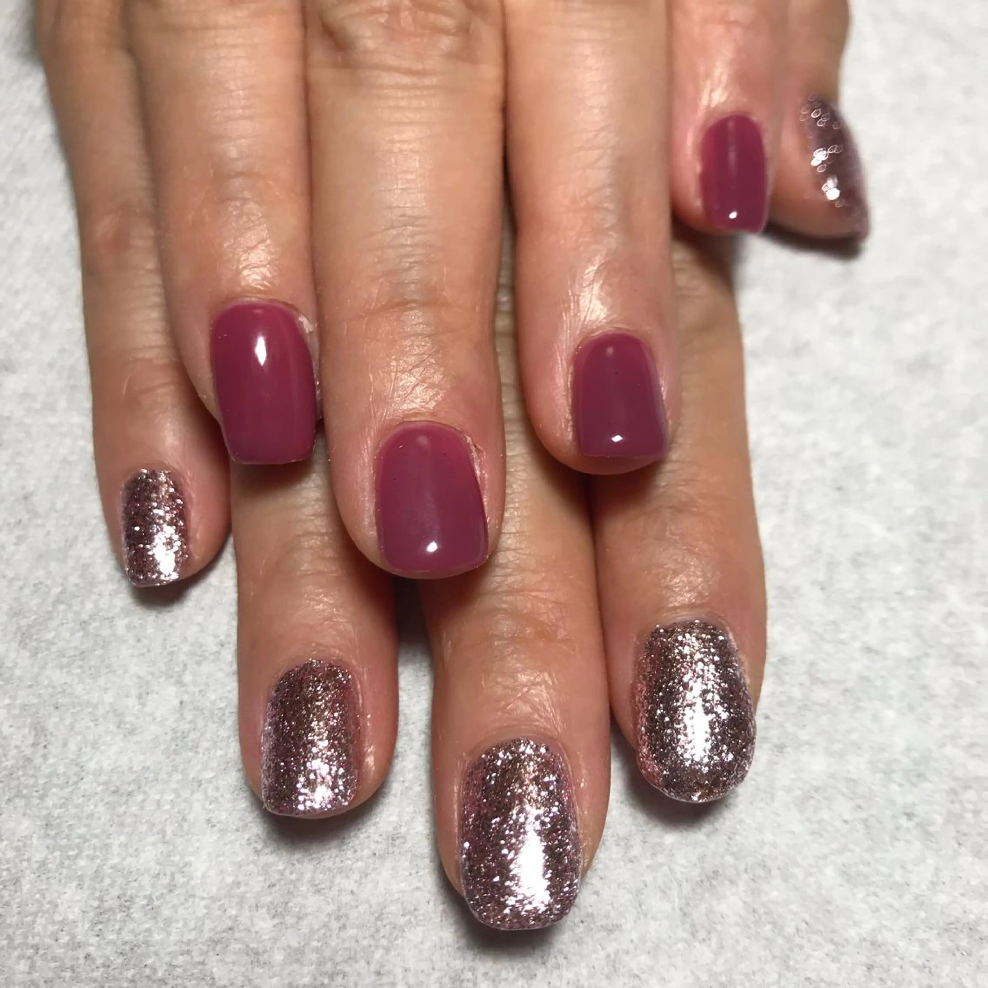 ネイル ECLAT エクラ所属・寺山 千鶴のネイルデザイン