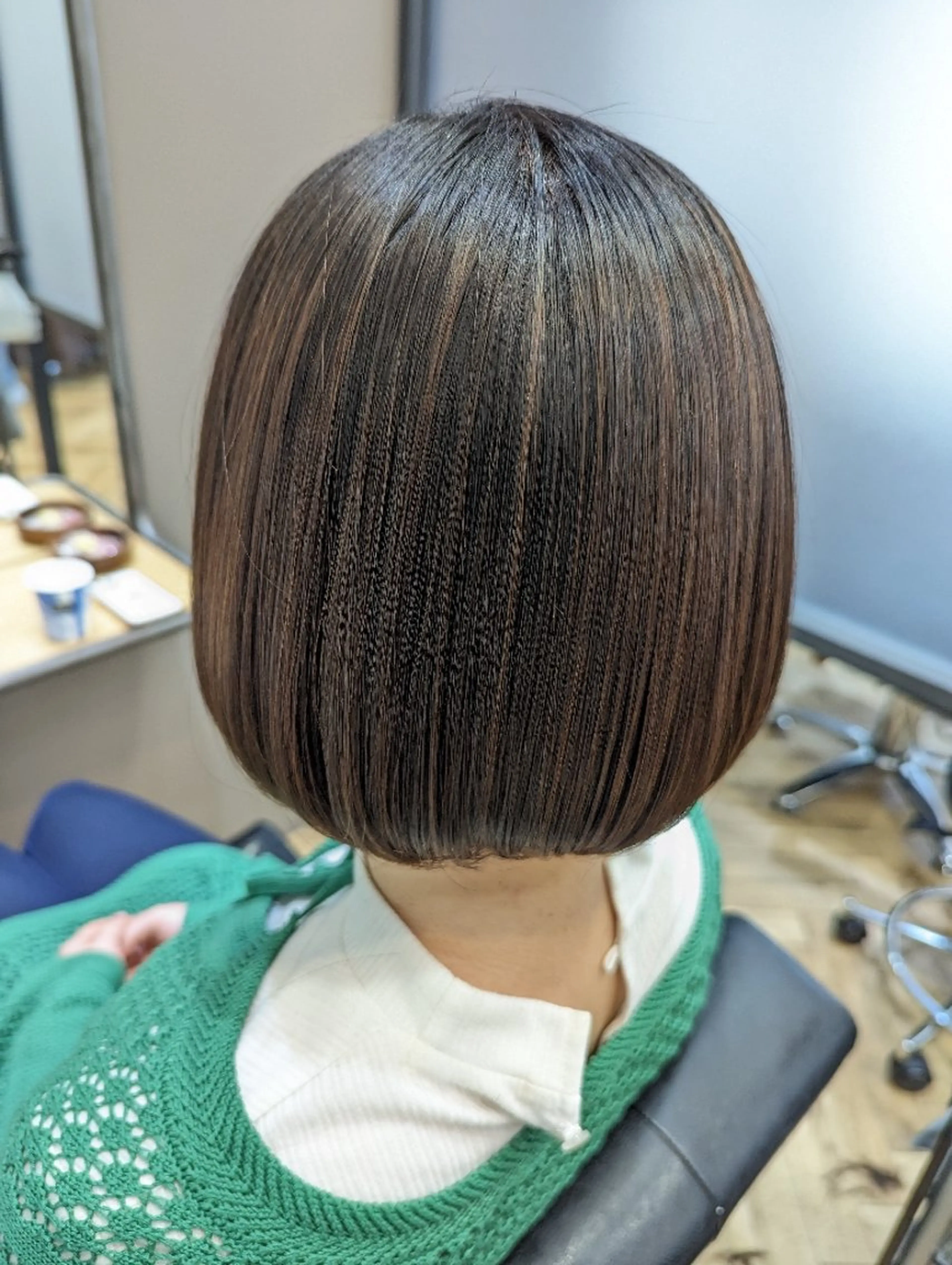 ショート カラー くせ毛 ヘアカラー トリートメント ✨METEO導入店✨ 髪質改善×縮毛矯正のヘアスタイル