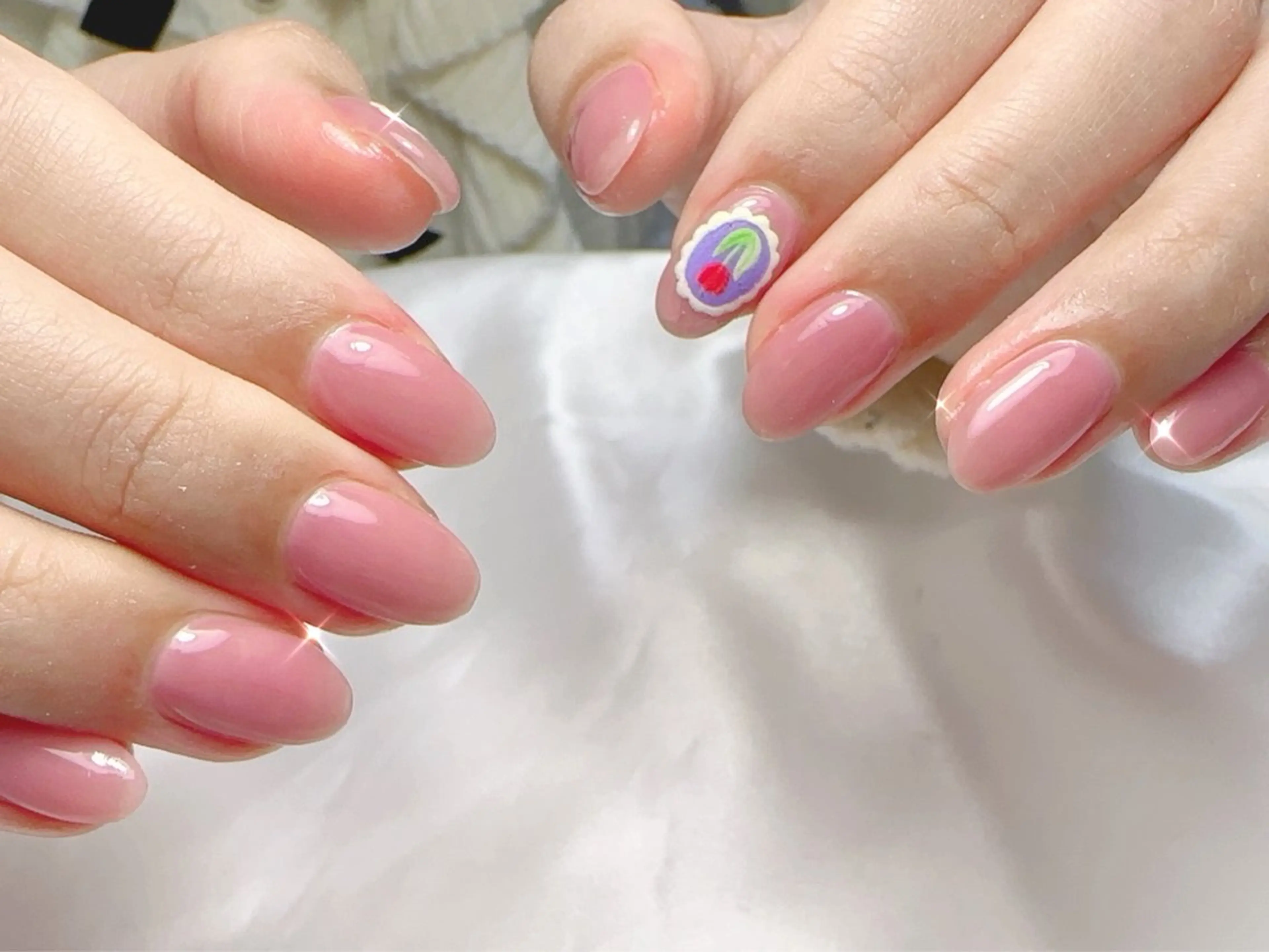 ネイル ハンドネイル Cherie PINKのネイルデザイン