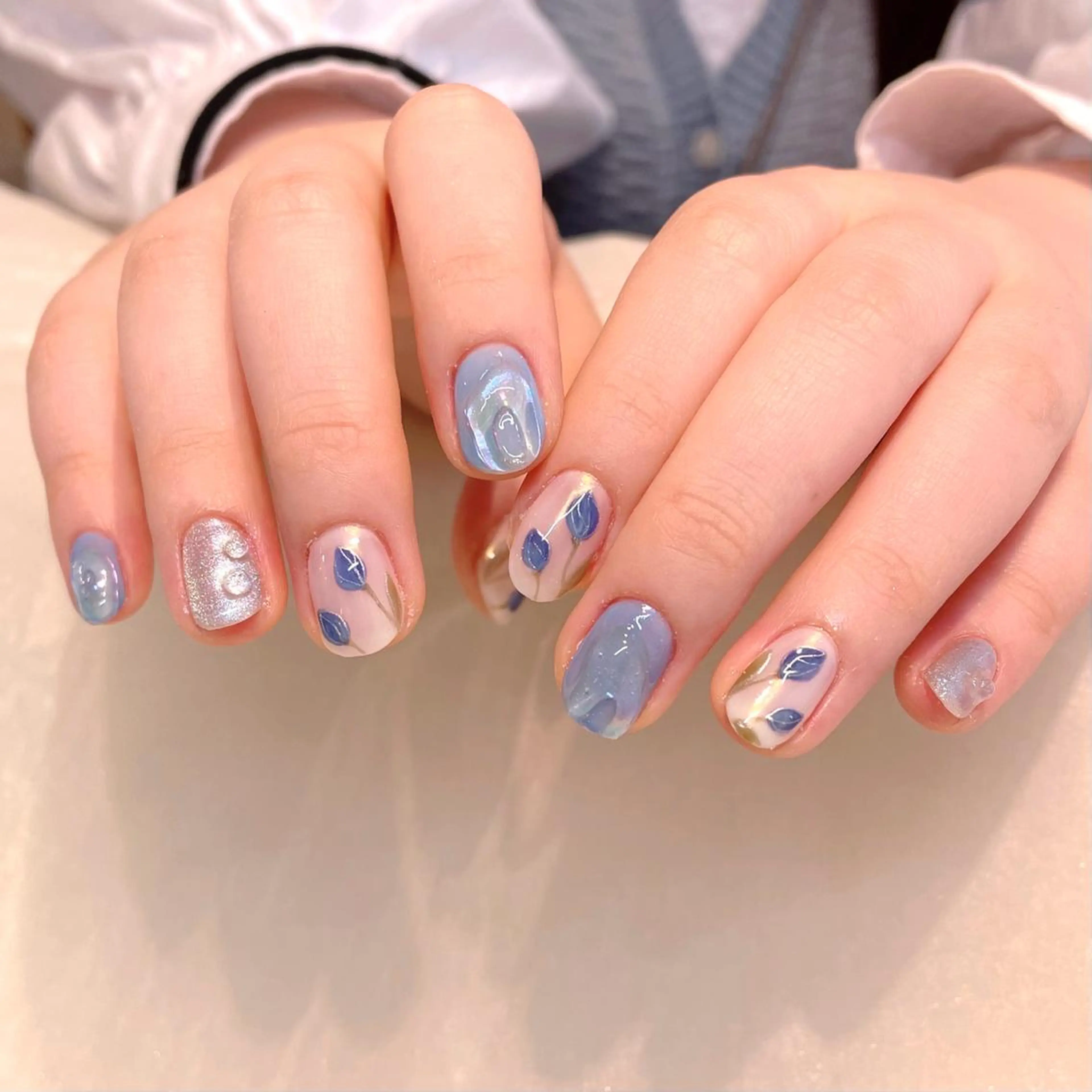 ネイル ハンドネイル 新井 ひなののネイルデザイン