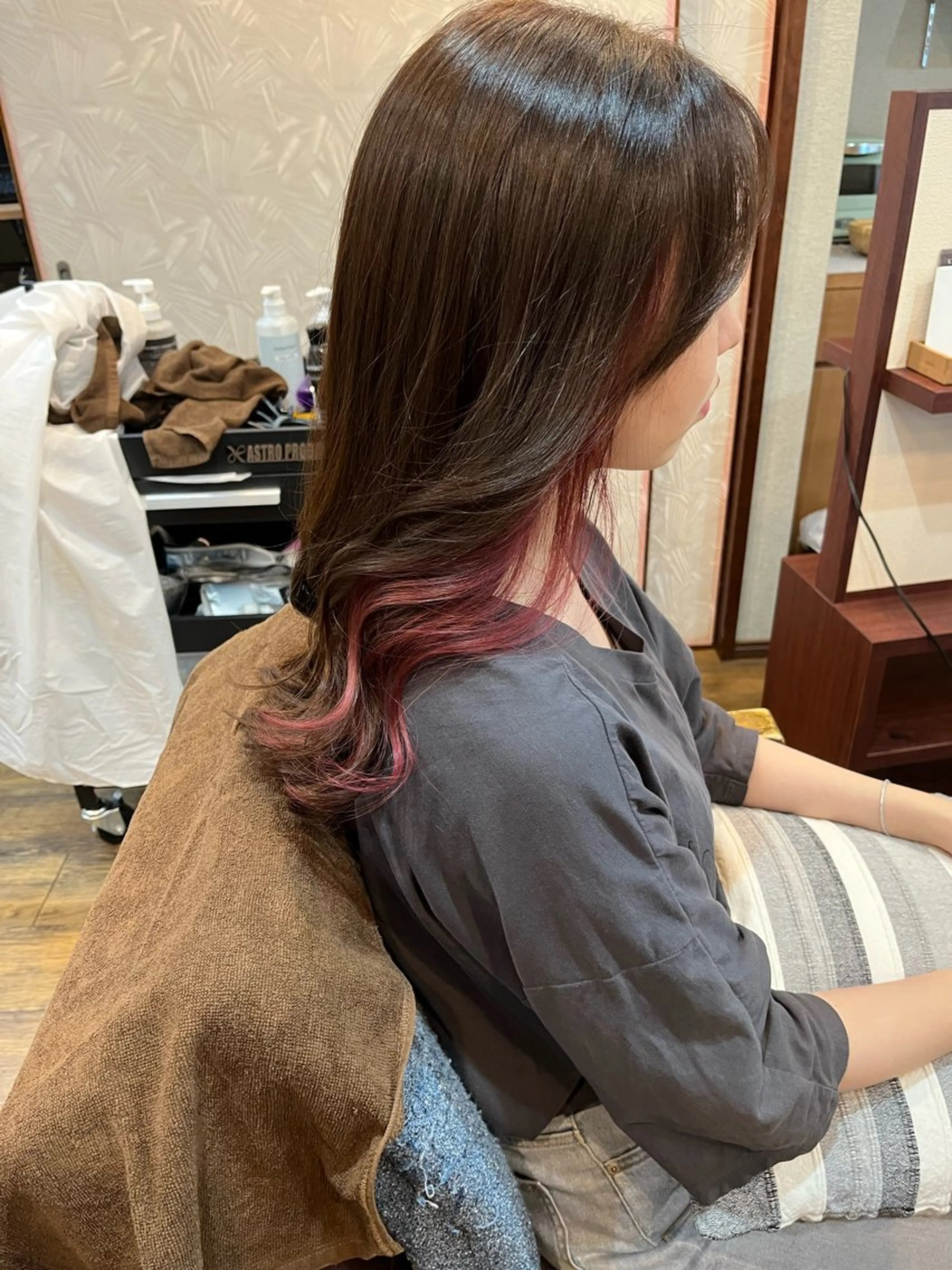 ロング カラー パーマ 大人女子&髪改善専門 Nobuフリーランスのヘアスタイル