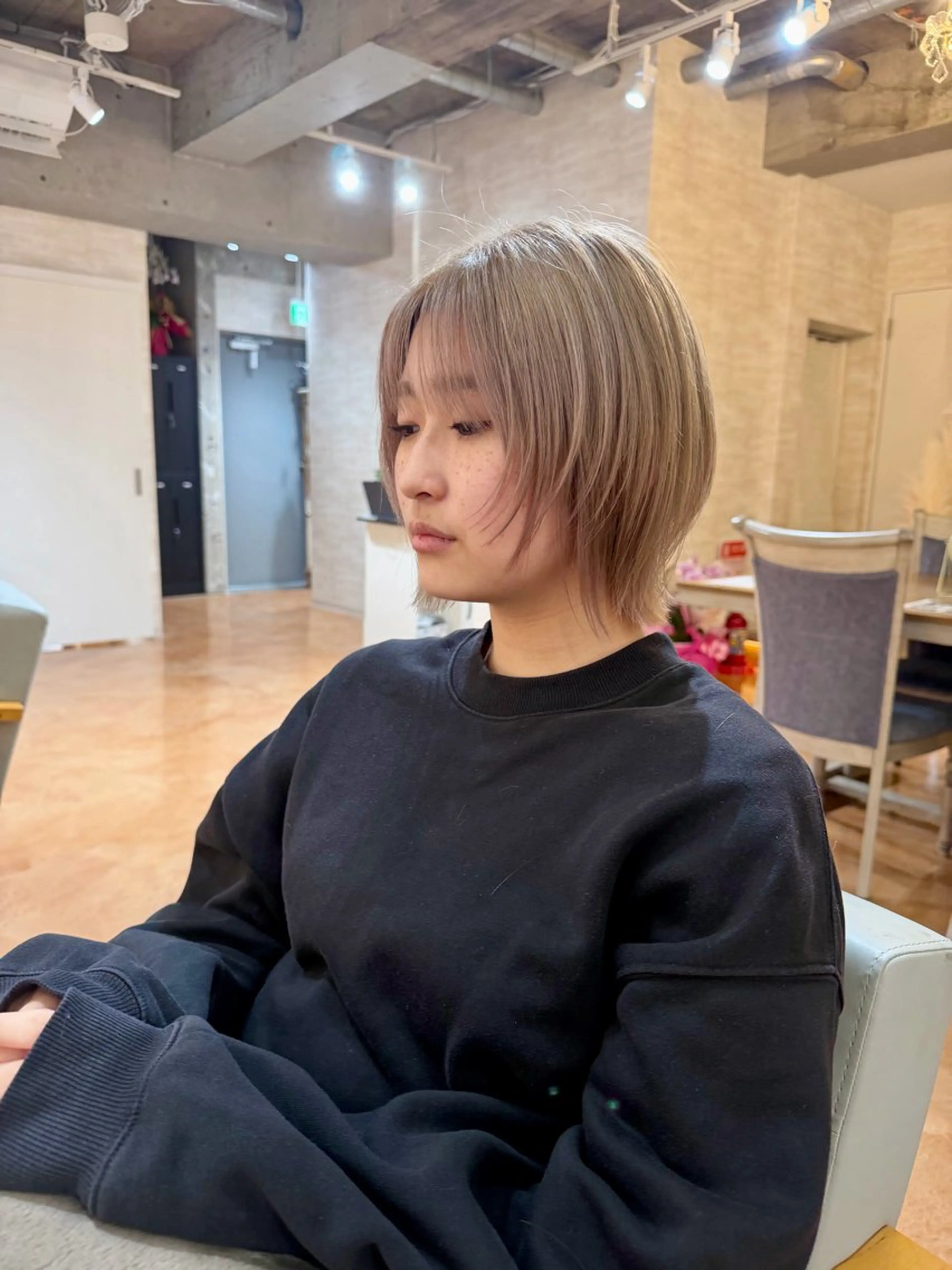 ショート ボブレイヤー ボブ レイヤーカット 北川大輔🌟 小顔レイヤーカットのヘアスタイル