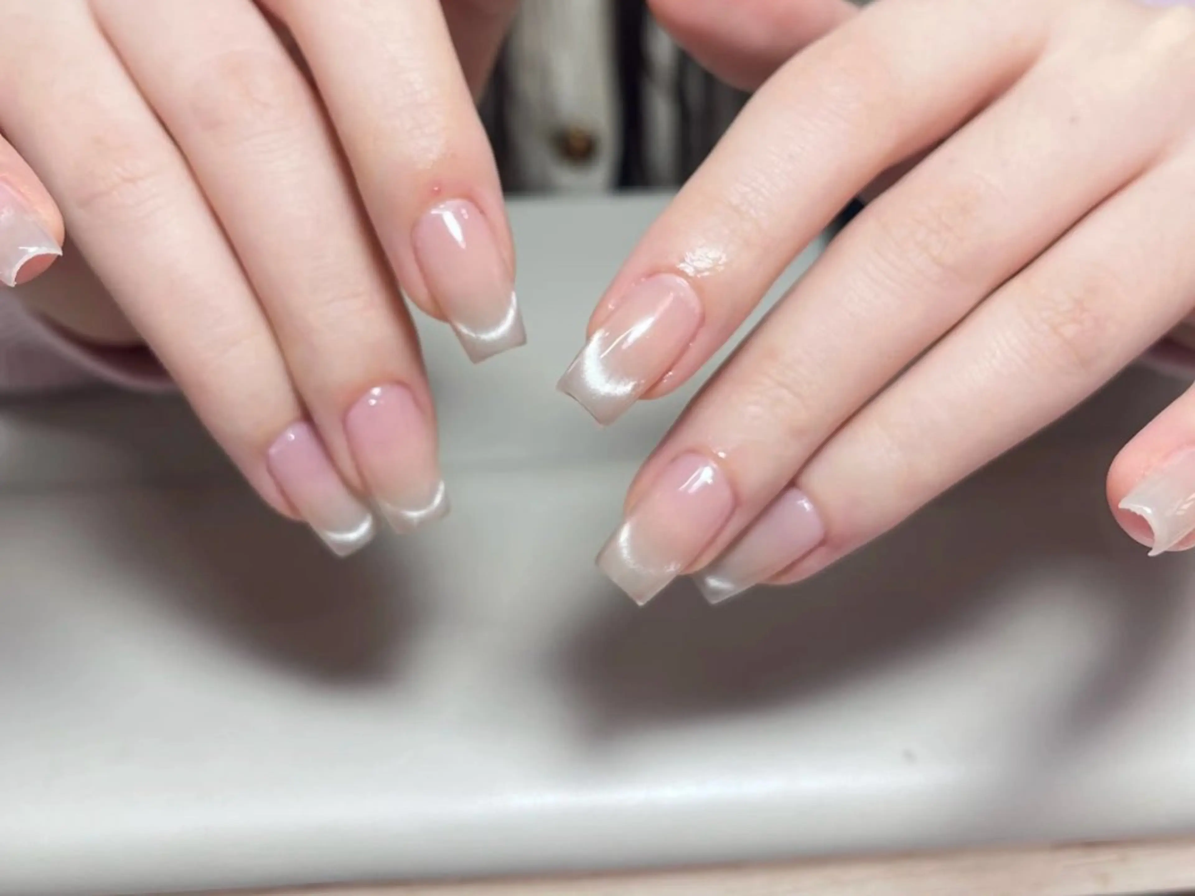 ネイル フレンチネイル マグネットネイル マグネットフレンチ オフィスネイル シンプルネイル ハンドネイル Venus nail チップ長さだし専門店のネイルデザイン
