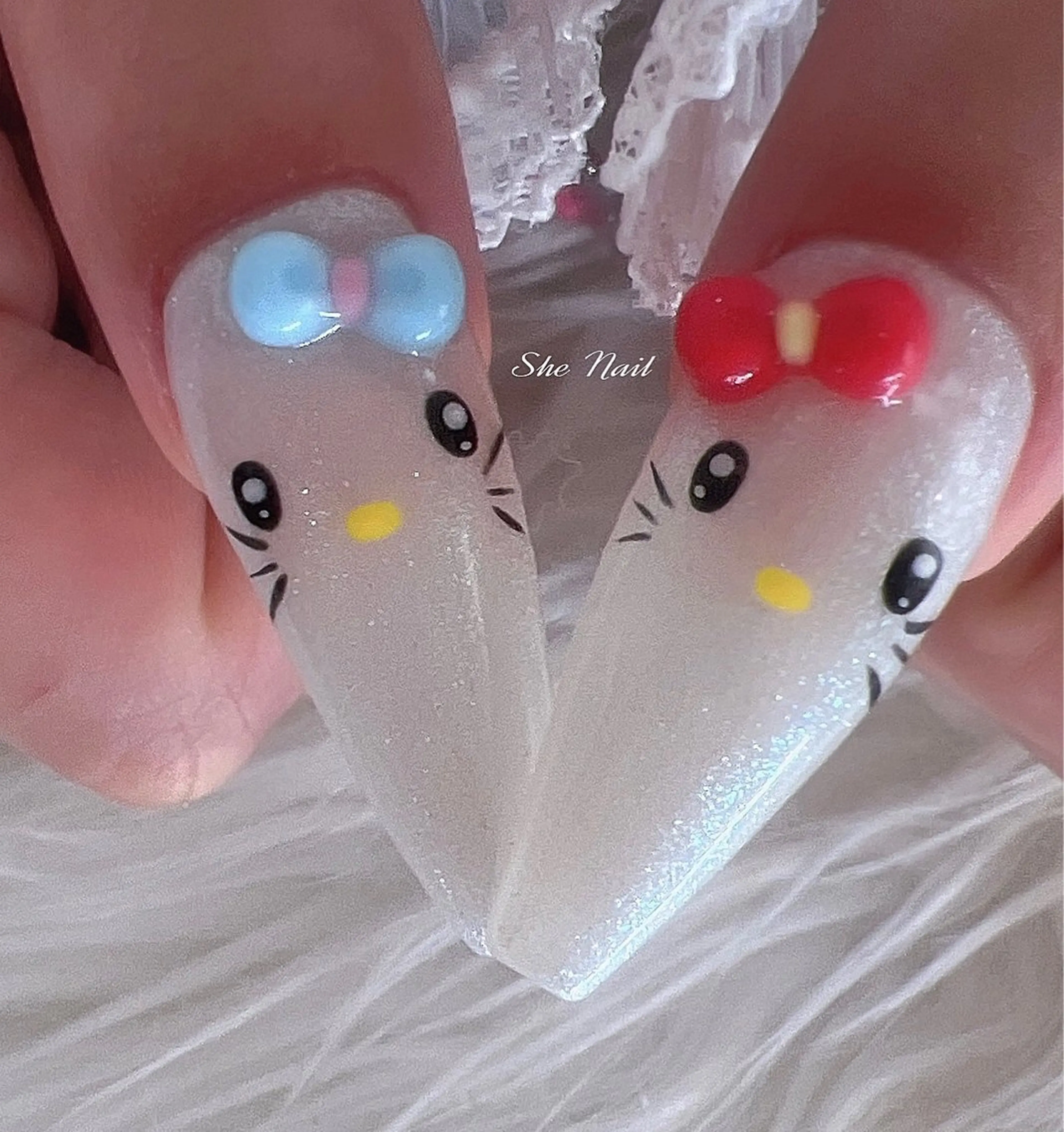 ネイル チークネイル 長さ出し フレンチネイル ガラスフレンチ キラキラネイル ISA_ BELLAのネイルデザイン