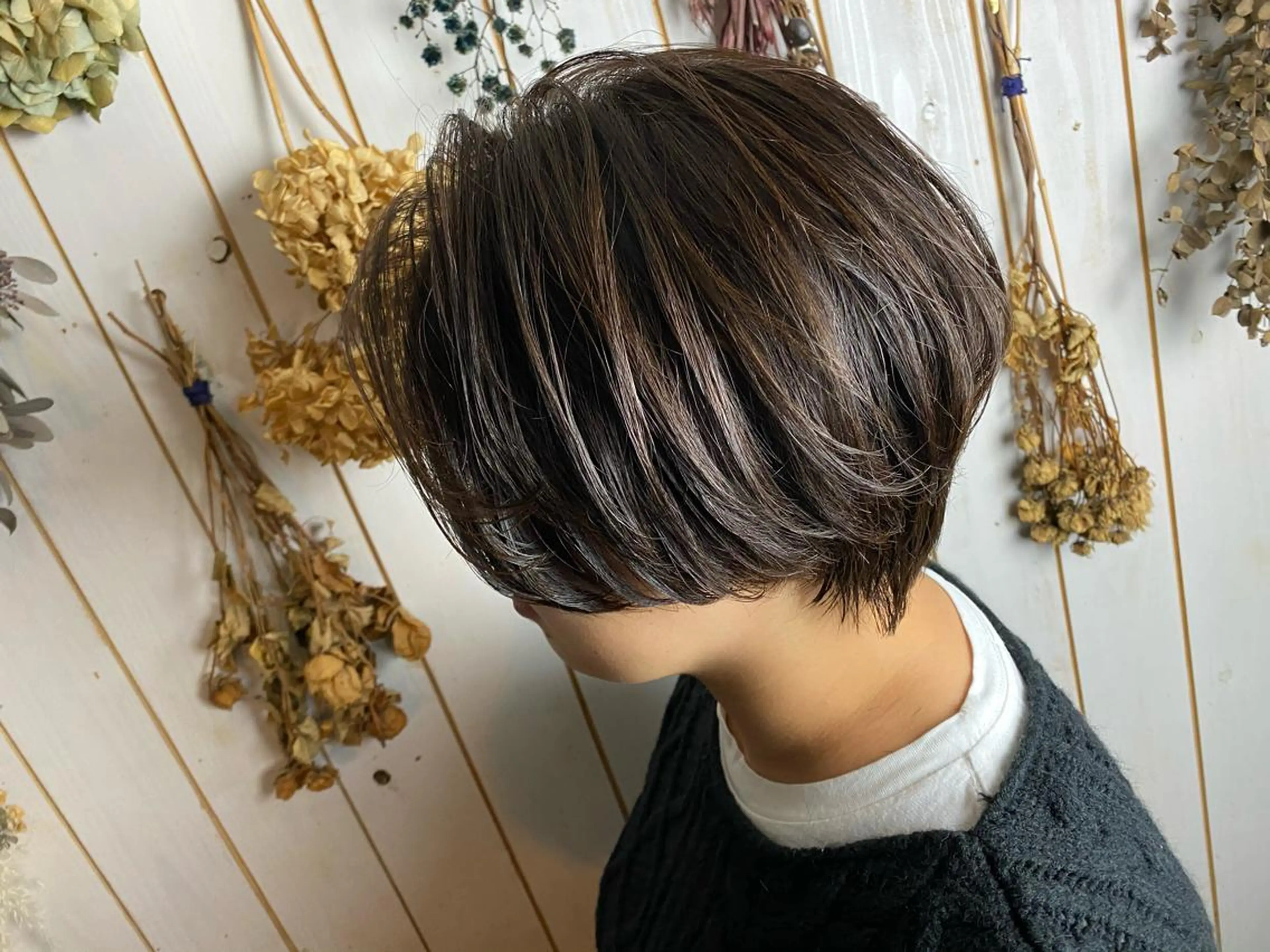 ショート LILIS hair designのヘアスタイル